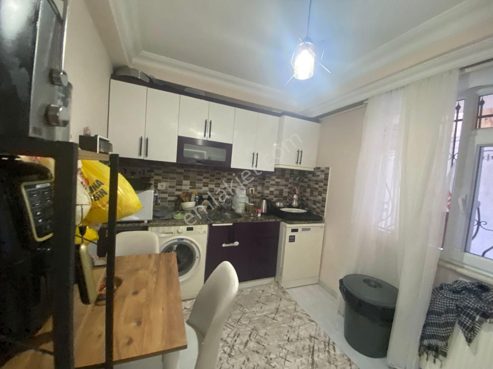 Avrupa Emlaktan Esenler Fatih Mh 90m²2+1 Bahçekat,8-10 Yaş Arası,krediye Uygun,iskanlı,satılık Daire - Görsel 13