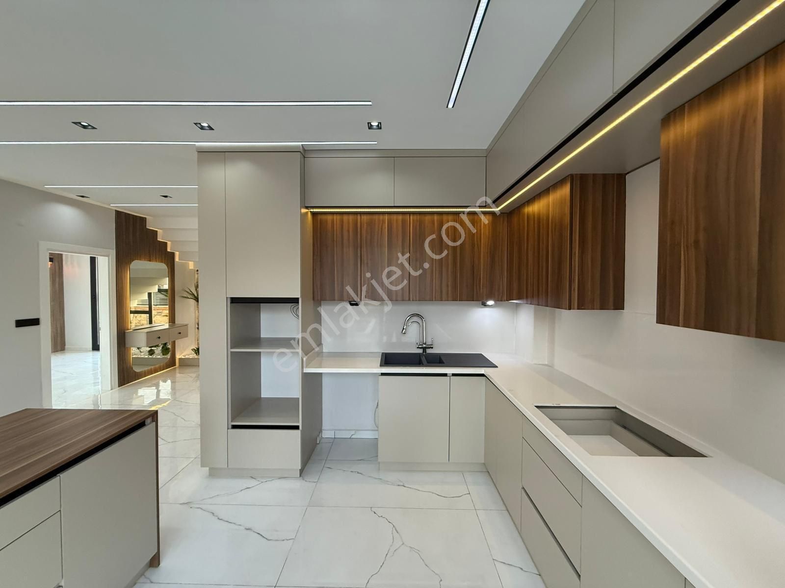 Didim Efeler Mah. Tam Müstakil Lüks Villa - Görsel 12