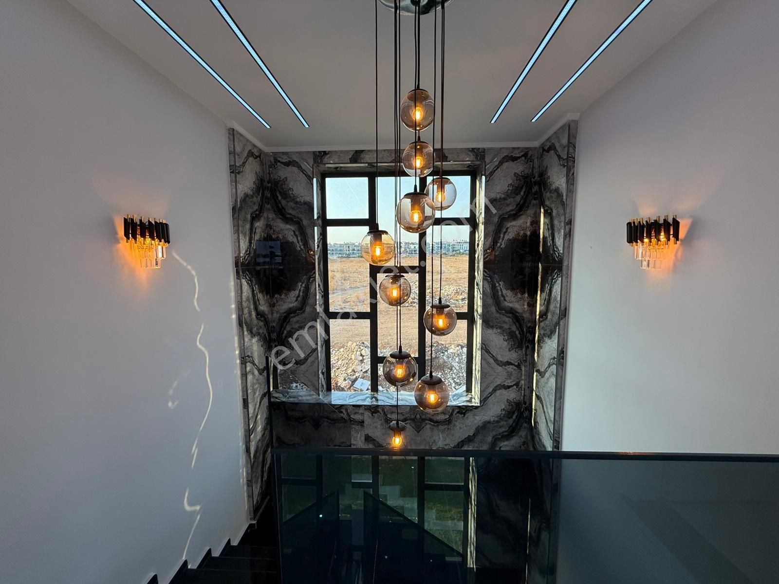 Didim Efeler Mah. Tam Müstakil Lüks Villa - Görsel 25