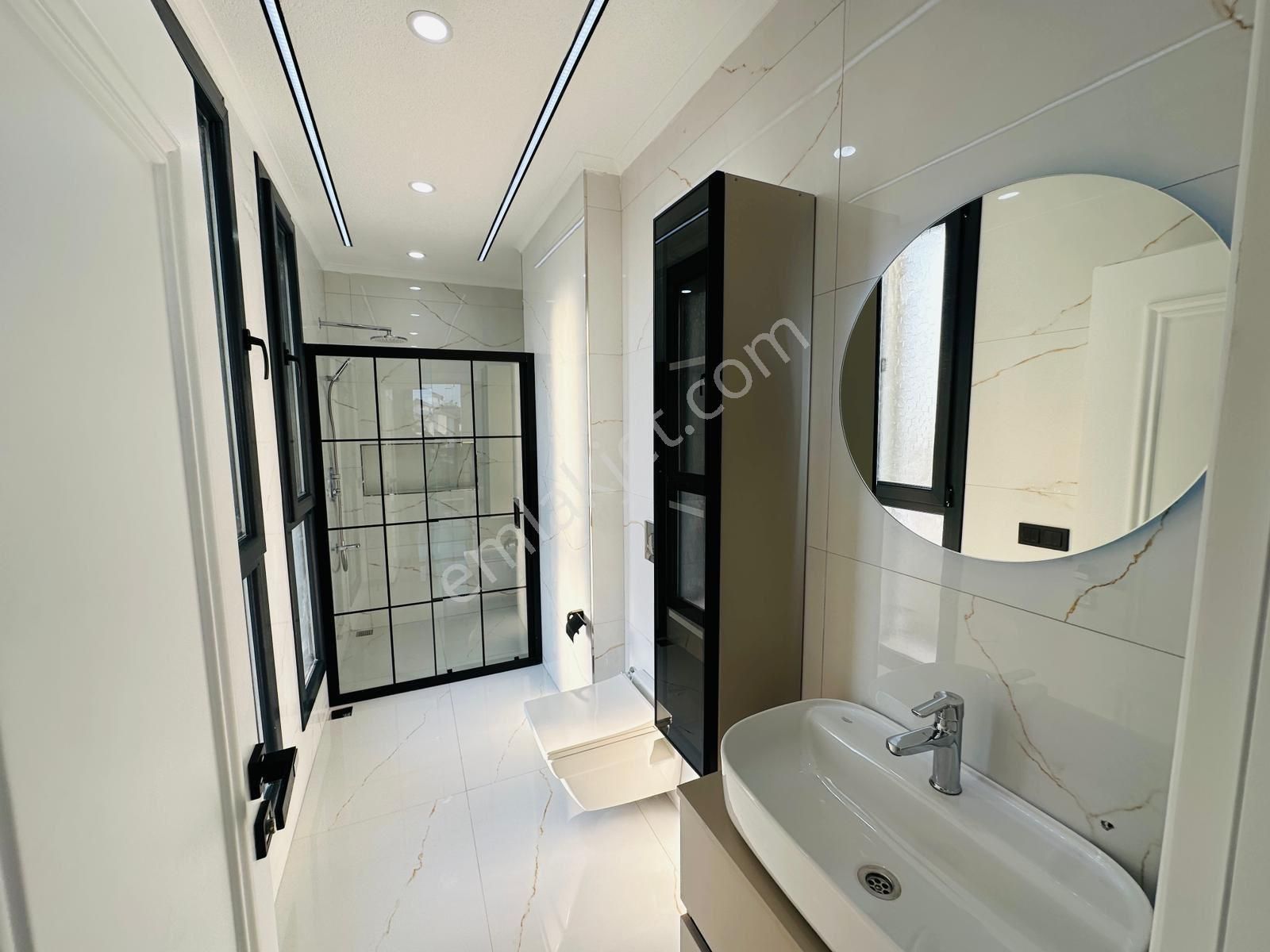 Didim Efeler Mah. Tam Müstakil Lüks Villa - Görsel 35