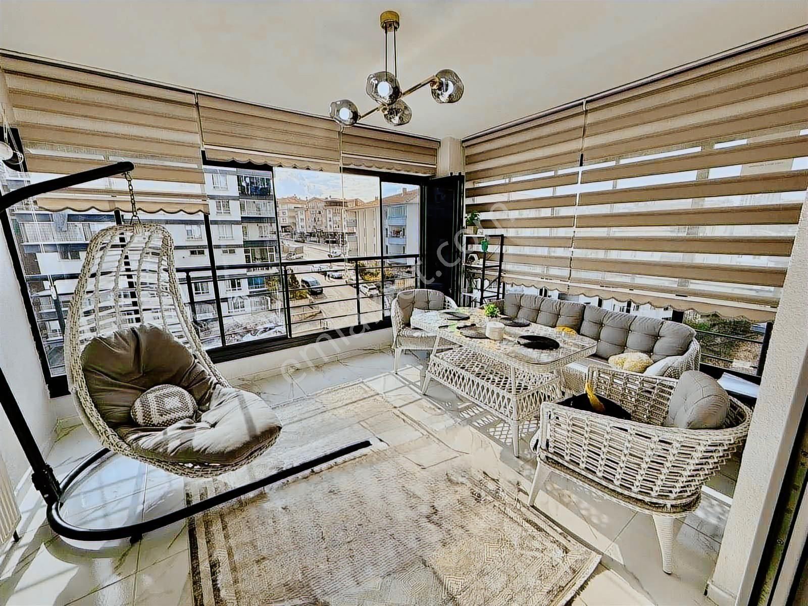 Yeni Çınar'dan Sitede Ara Kat Teras,cam Balkon'lu Lüx 3+1 Daire. - Görsel 6