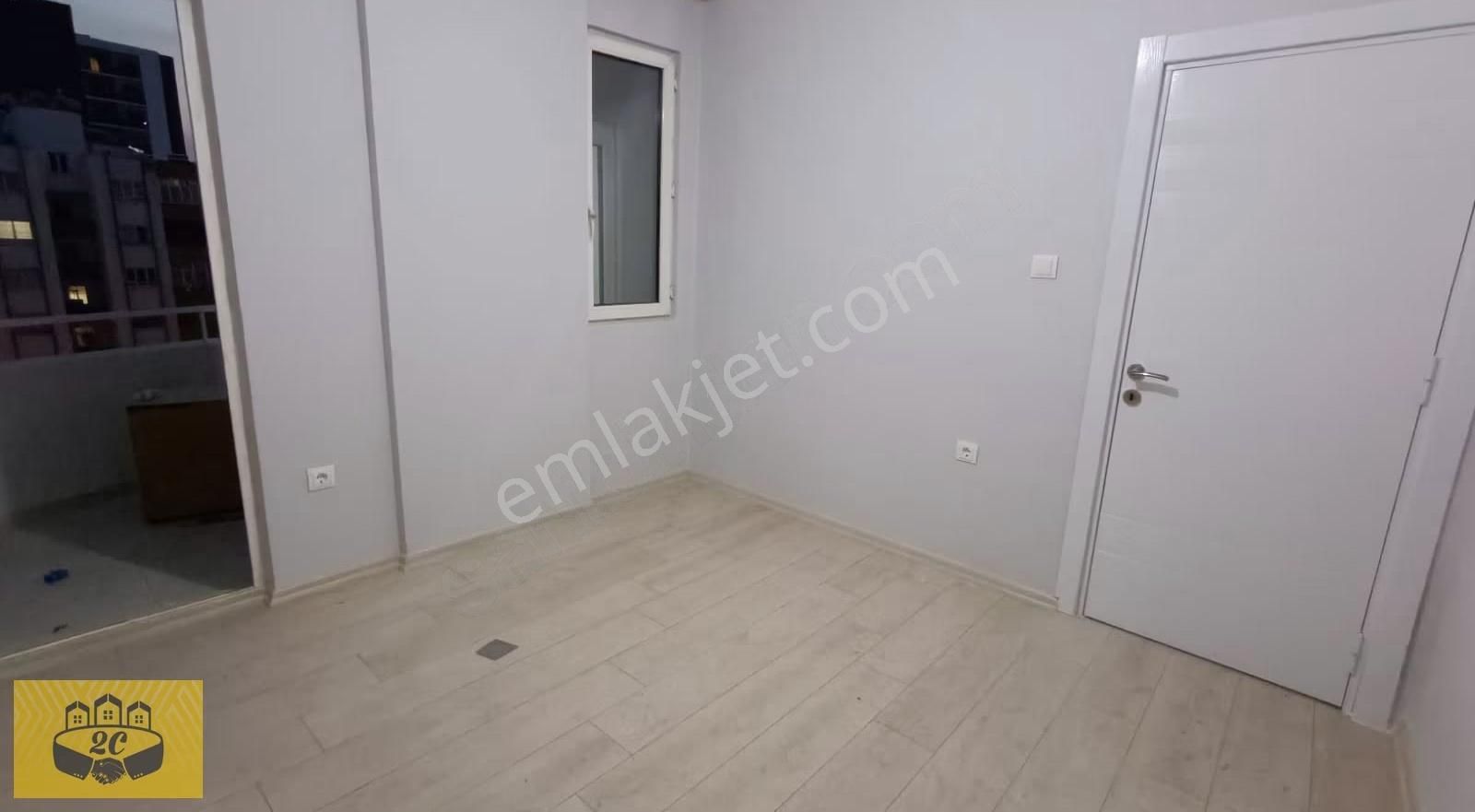 Güzelyalıda 8 Katlının 6.katı 3+1 K.mutf Kombili Yeni Yapılı - Görsel 5