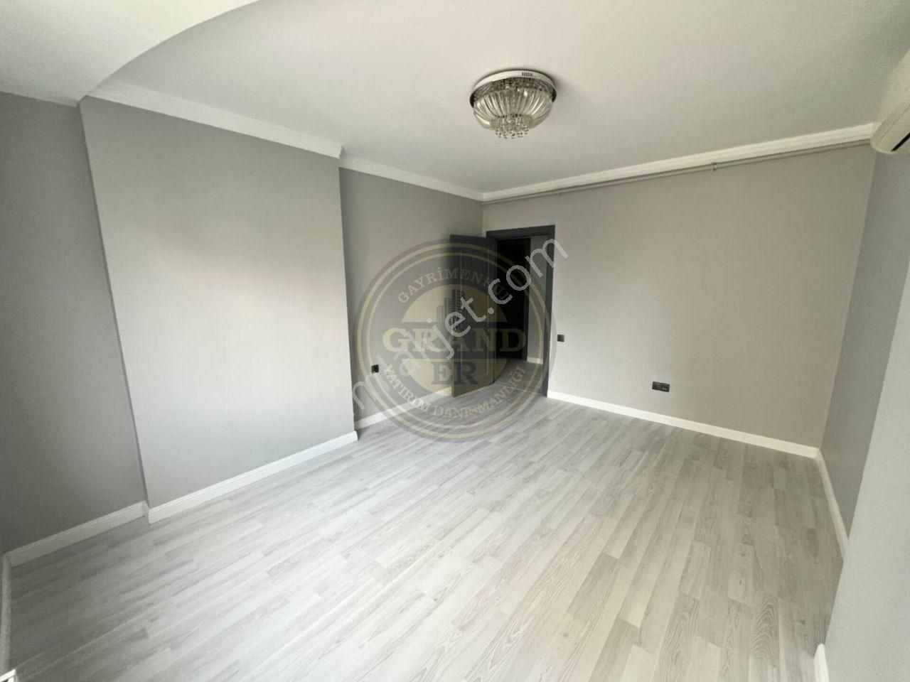 Mersin Mezitli Viranşehir Mah.geniş Oturumlu 4+1 Satılık Daire - Görsel 17