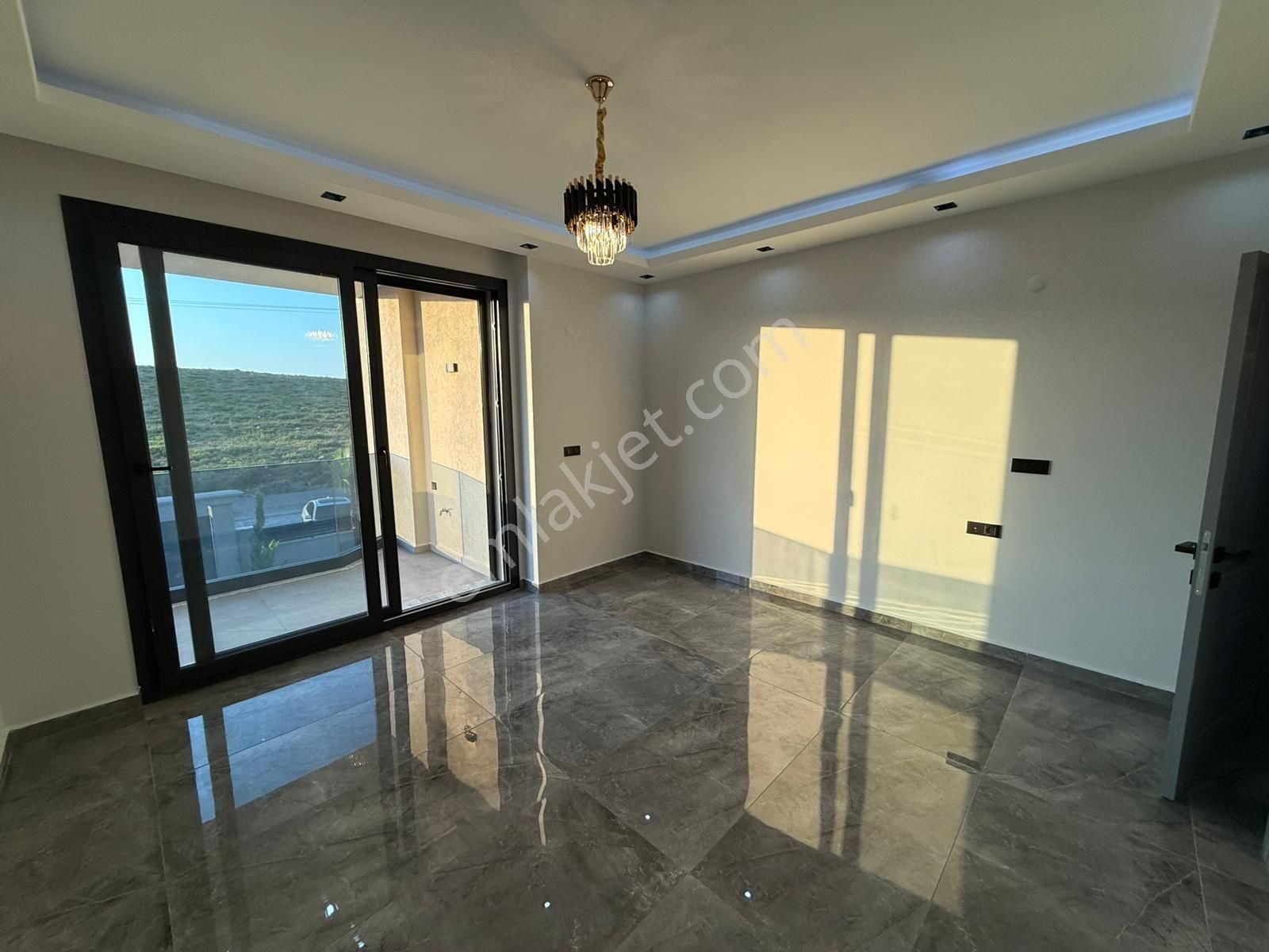 Didim Efeler Mah. İmbat Sahiline 1 Km Mesafe, 4+1 Lüks Villa - Görsel 35