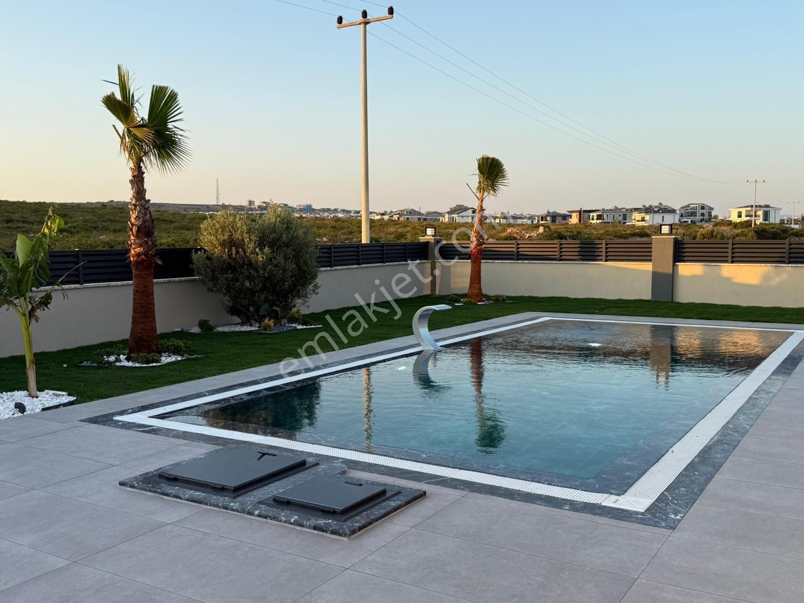 Didim Efeler Mah. İmbat Sahiline 1 Km Mesafe, 4+1 Lüks Villa - Görsel 15