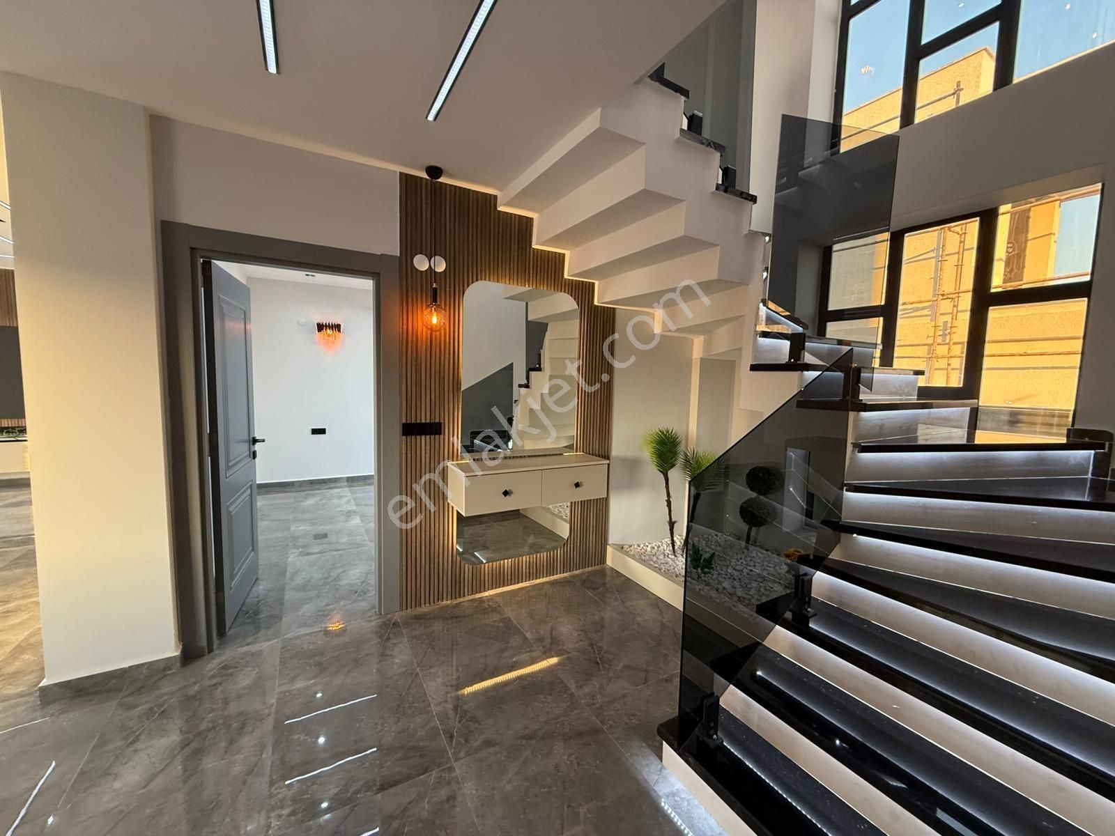 Didim Efeler Mah. İmbat Sahiline 1 Km Mesafe, 4+1 Lüks Villa - Görsel 26