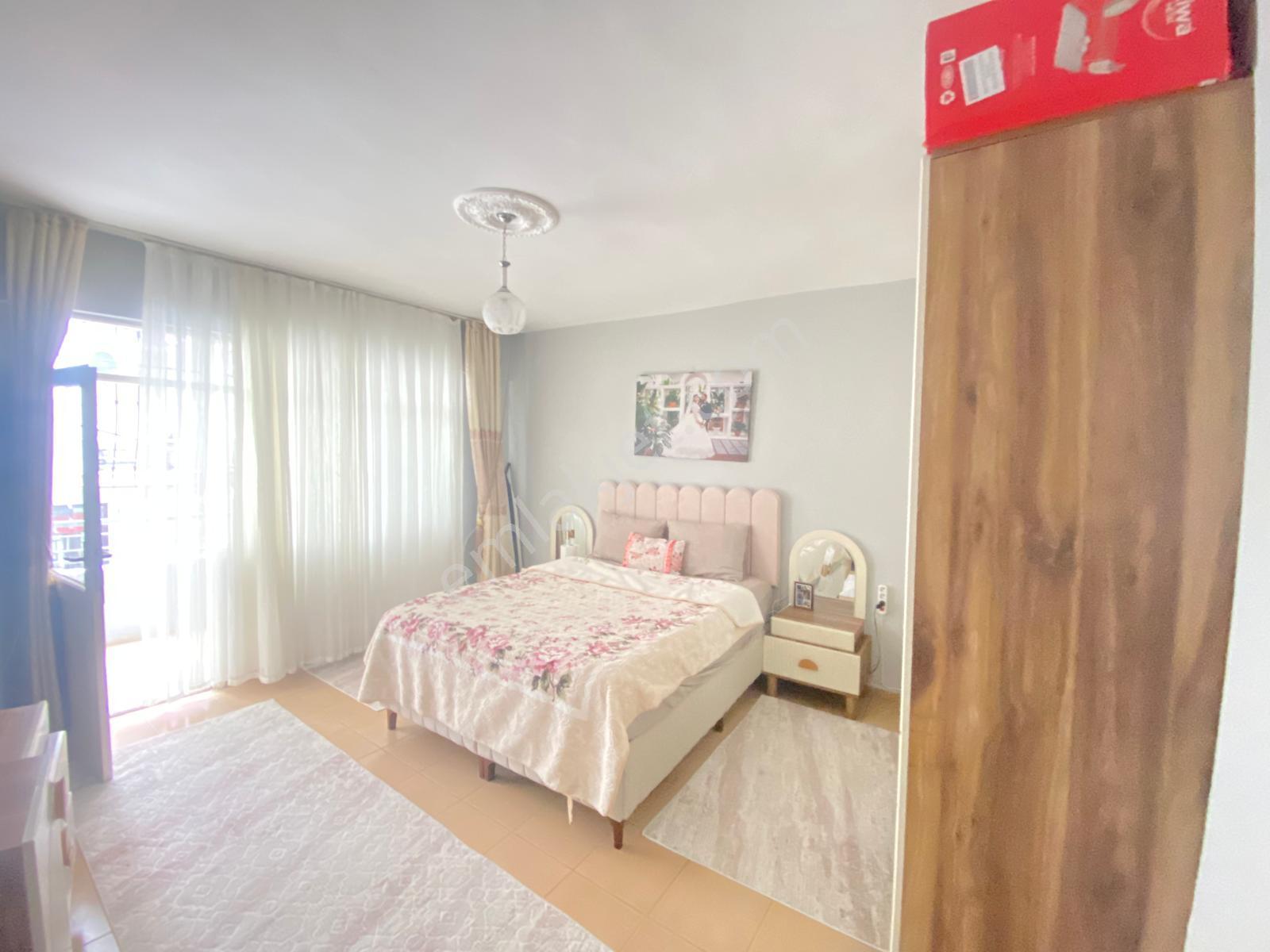 Prestij'den Osmaniye'de Geniş Oturumlu Temiz 3+1 Daire - Görsel 15