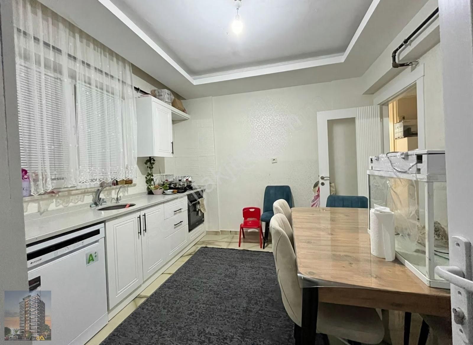 Beykent'te Satılık (2+1) Bakımlı Masrafsız İskanlı Daire - Görsel 8