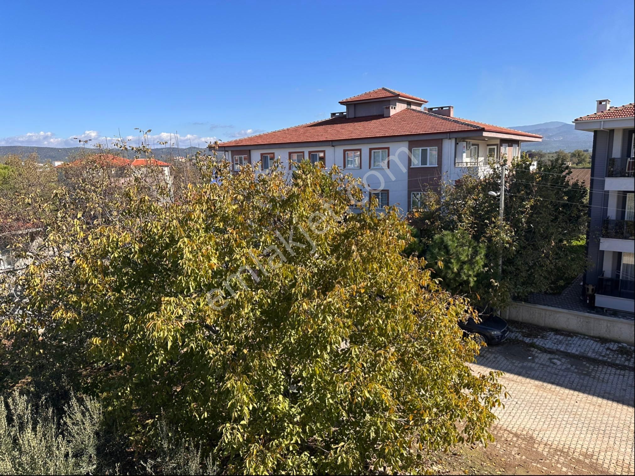 3+1 Geniş 130 M2 Ferah Manzaralı Satılık Daire - Görsel 5