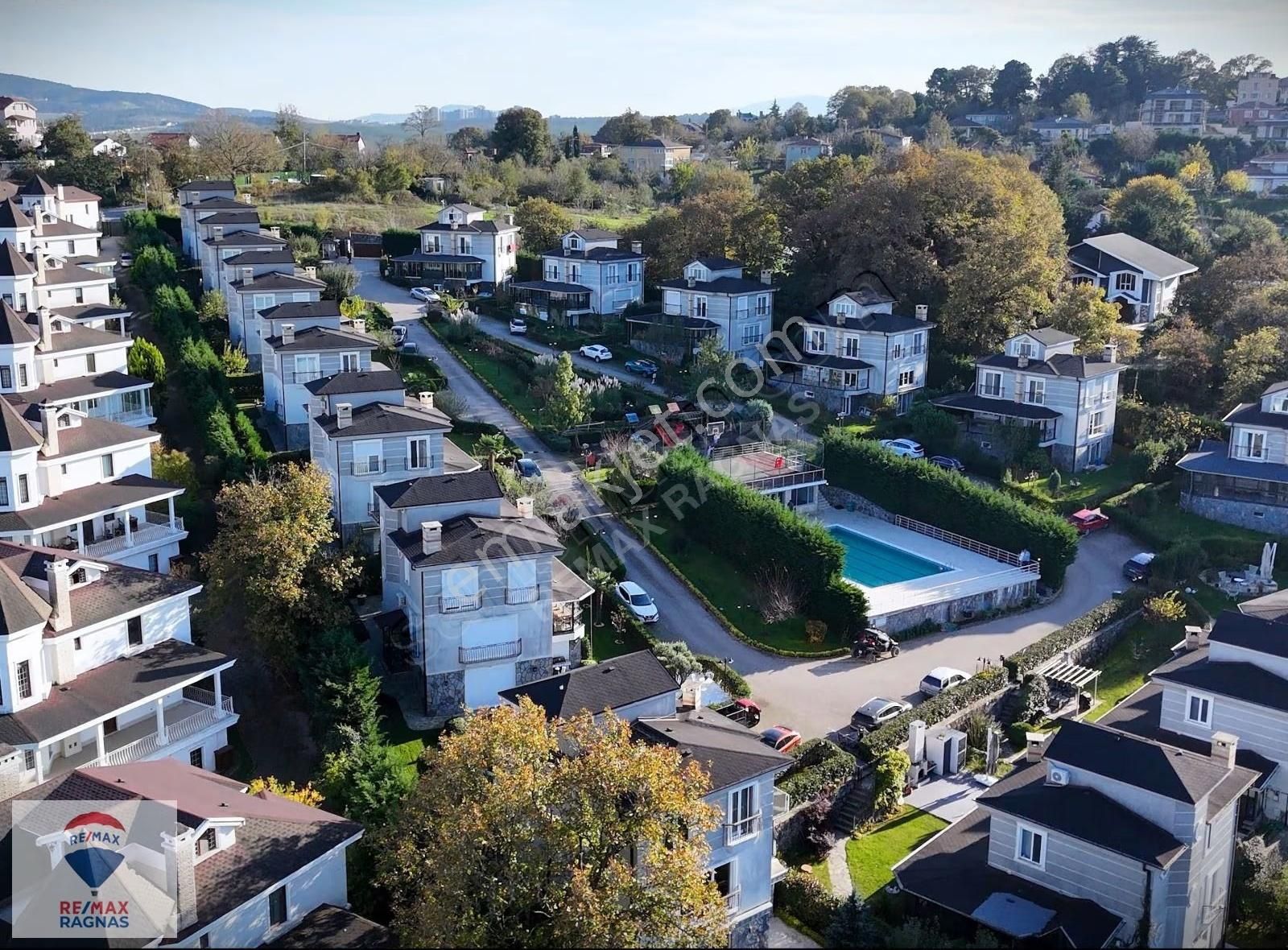 Çekmeköy Orman Manzaralı 5+2 Villa 760m² Site İçinde Satılık - Görsel 8