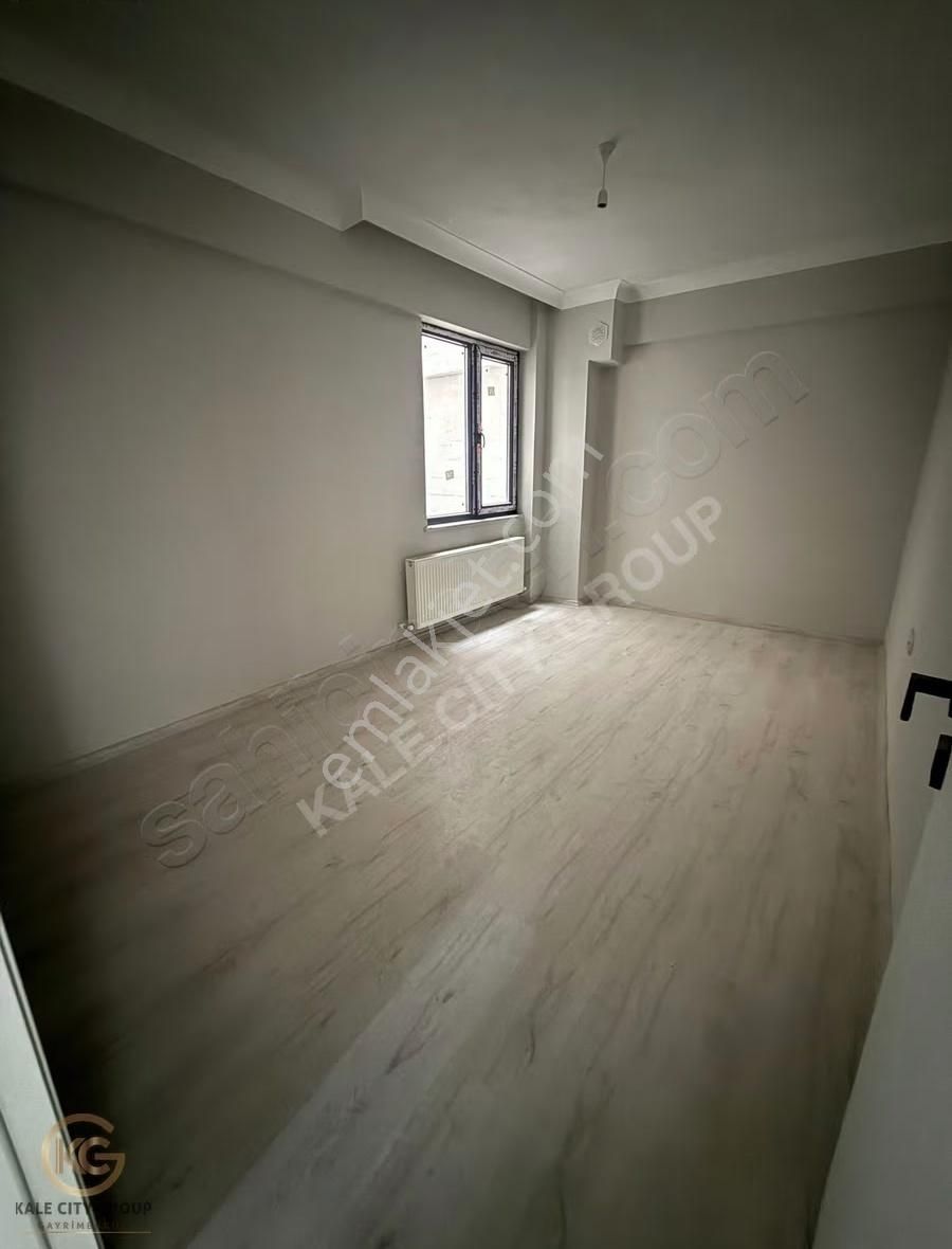 Biga Cumhuriyet Mh. Çan Cd. Üzerinde Satılık 2+1 Daire 100 M2 - Görsel 10