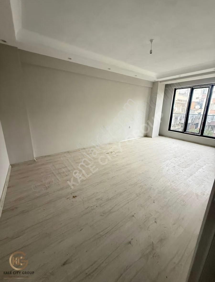 Biga Cumhuriyet Mh. Çan Cd. Üzerinde Satılık 2+1 Daire 100 M2 - Görsel 13