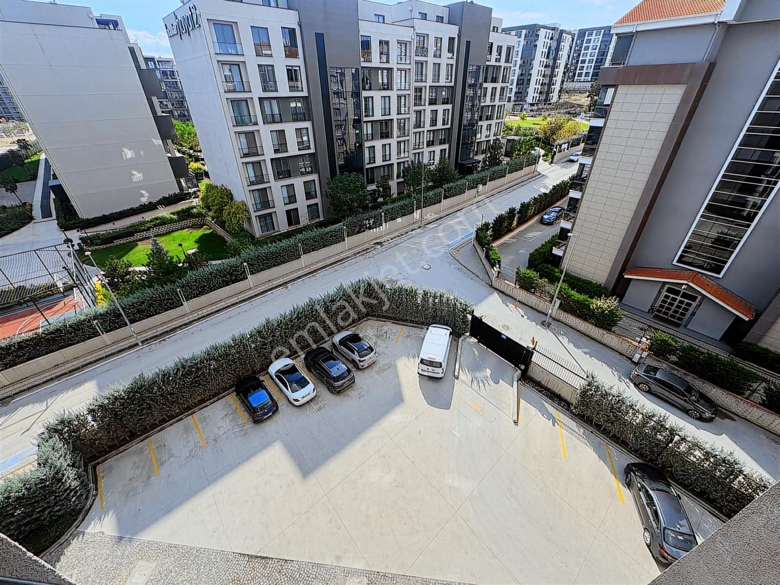 Balat İnallar Hayat 3 Muhteşem Köşe 6.ncı Kat 190m2 Brüt - Görsel 3