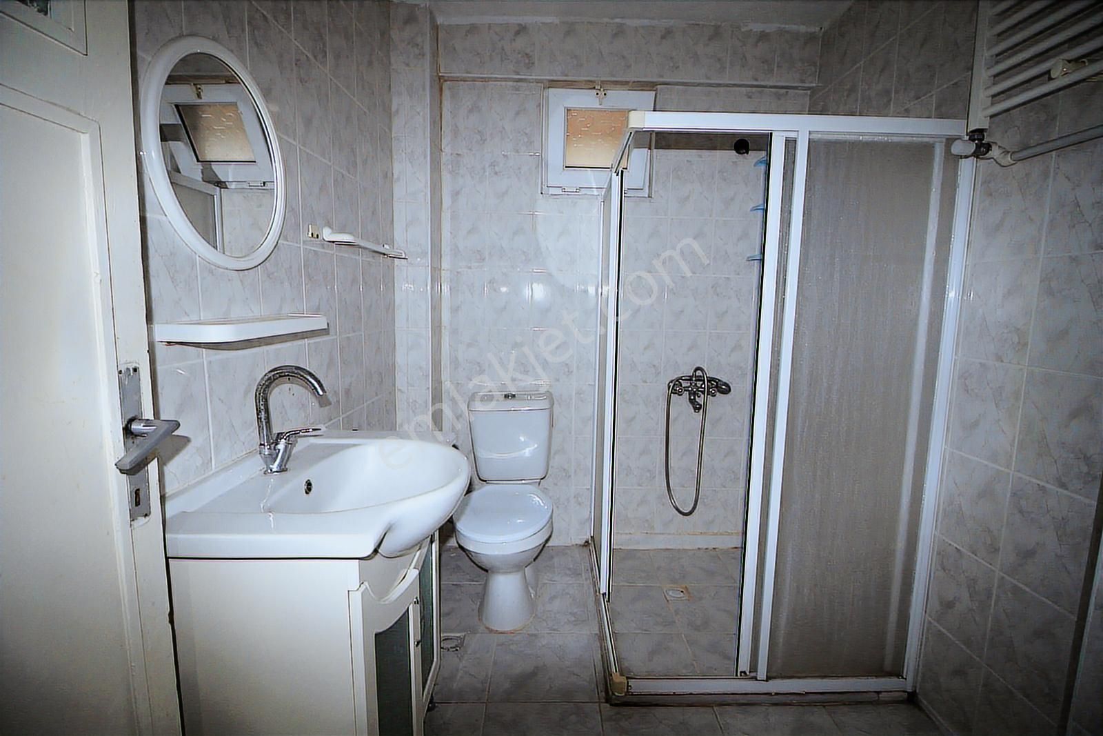 Mudanya Ömerbey Mah. Denize Yakın Arakat Kiralık - Görsel 3