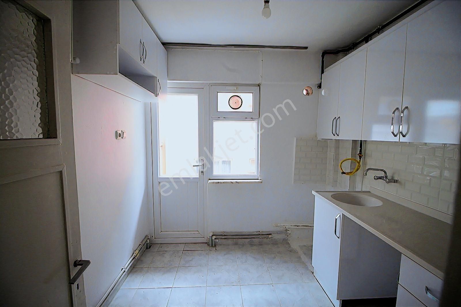 Mudanya Ömerbey Mah. Denize Yakın Arakat Kiralık - Görsel 11
