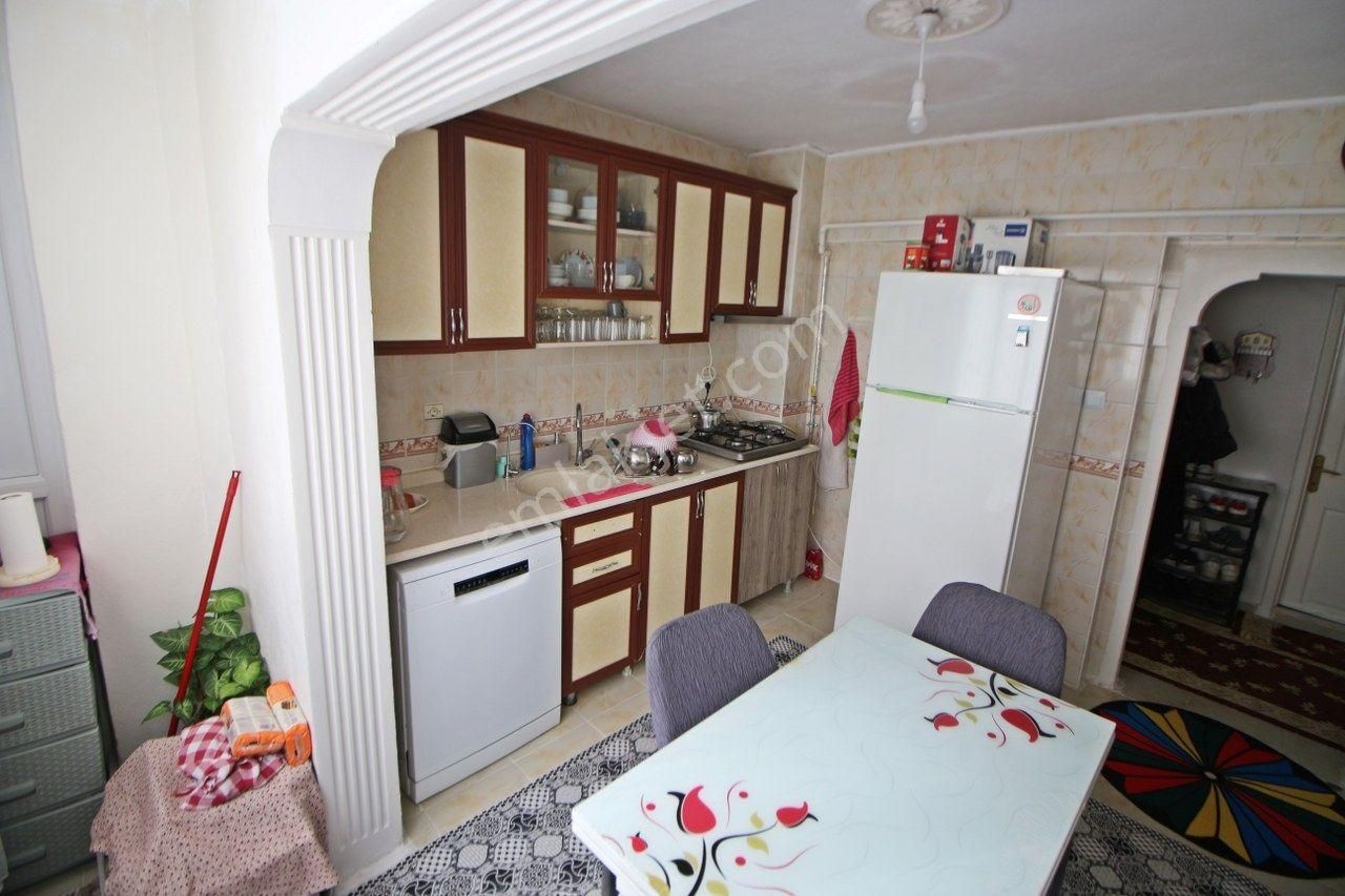Sincan Yaşar Kemal Cad.asansörlü Satılık 3+1 Daire - Görsel 3