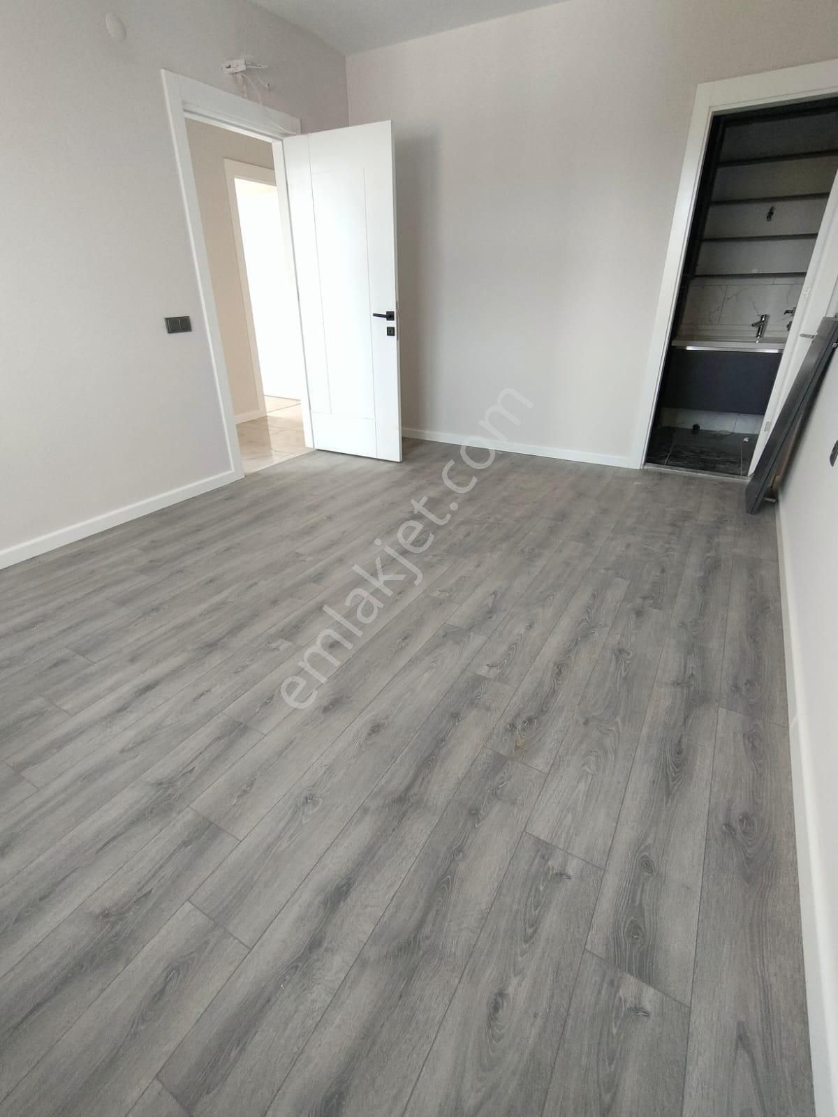 Alanya Oba Da Lüks Site İçinde 3+1 Ayrı Mutfak Geniş Daire - Görsel 32