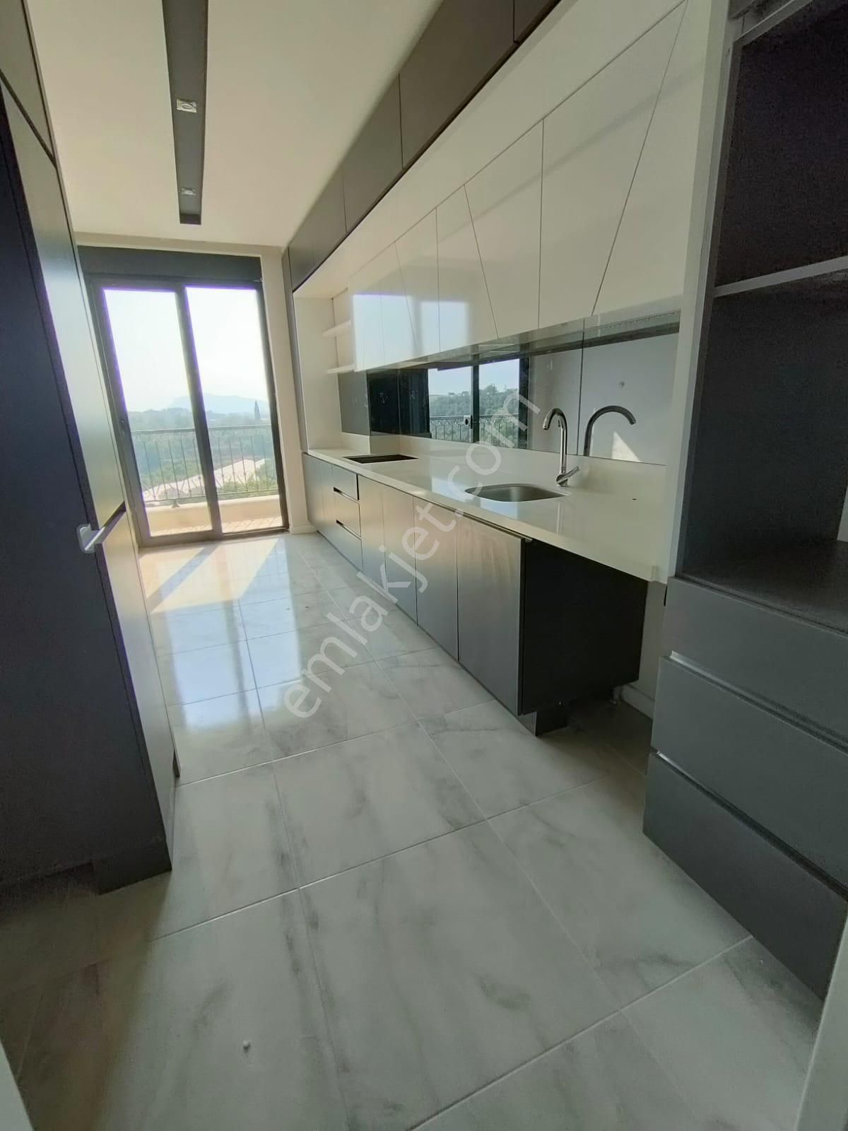 Alanya Oba Da Lüks Site İçinde 3+1 Ayrı Mutfak Geniş Daire - Görsel 13