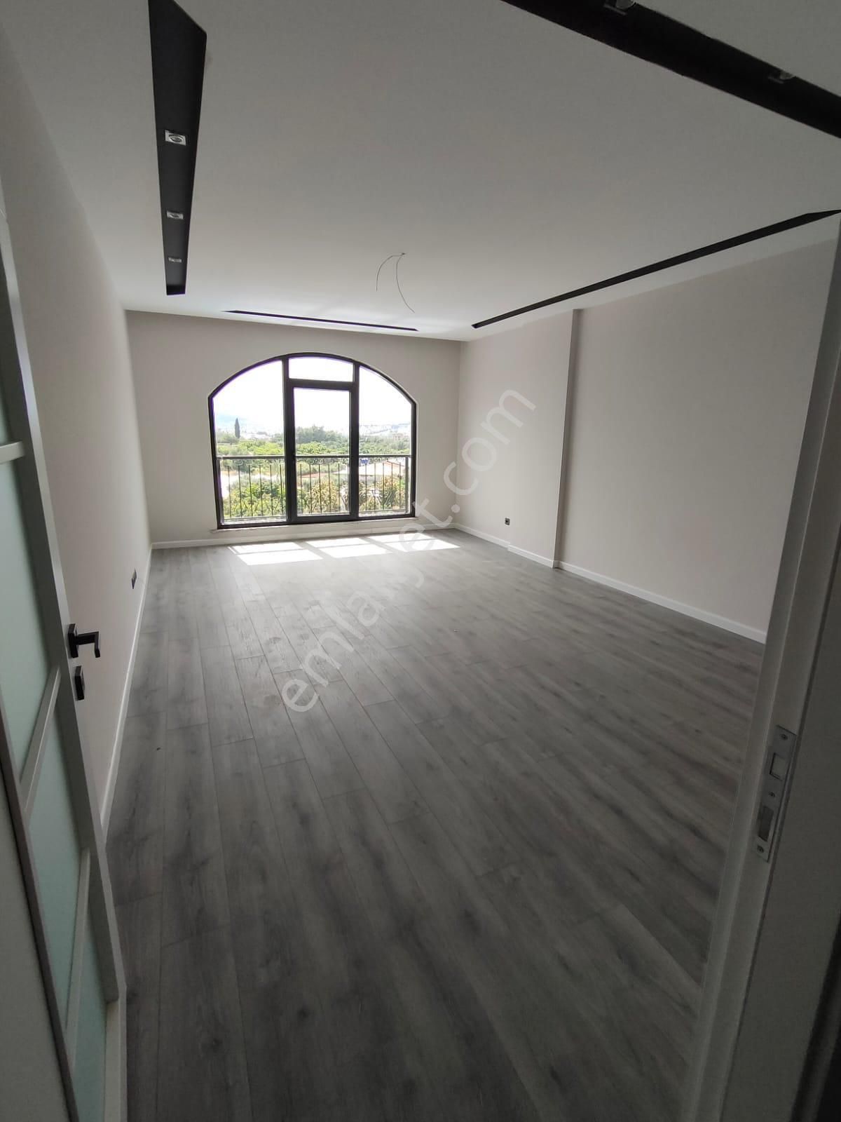 Alanya Oba Da Lüks Site İçinde 3+1 Ayrı Mutfak Geniş Daire - Görsel 18