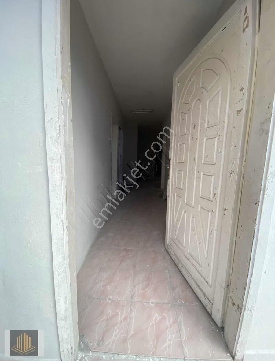 Sağlam'dan Mithatpaşa'da Kiralık 3+1 Müstakil Ev - Görsel 4