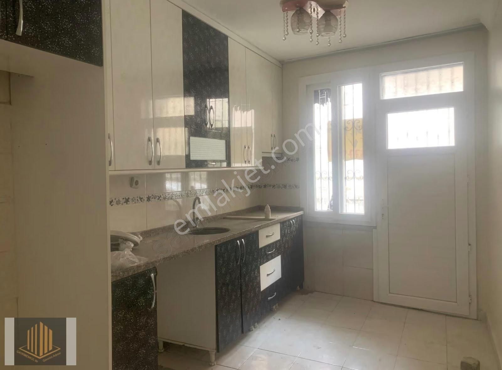 Sağlam'dan Petek Pastanesi Civarı 2+1 Kiralık Müstakil Ev - Görsel 16