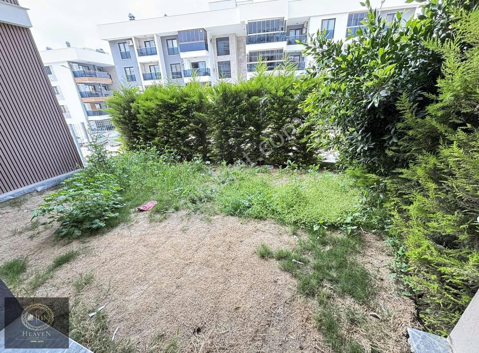 Ata Mahallesinde Özel Bahçeli 1+1 Daire - Görsel 8