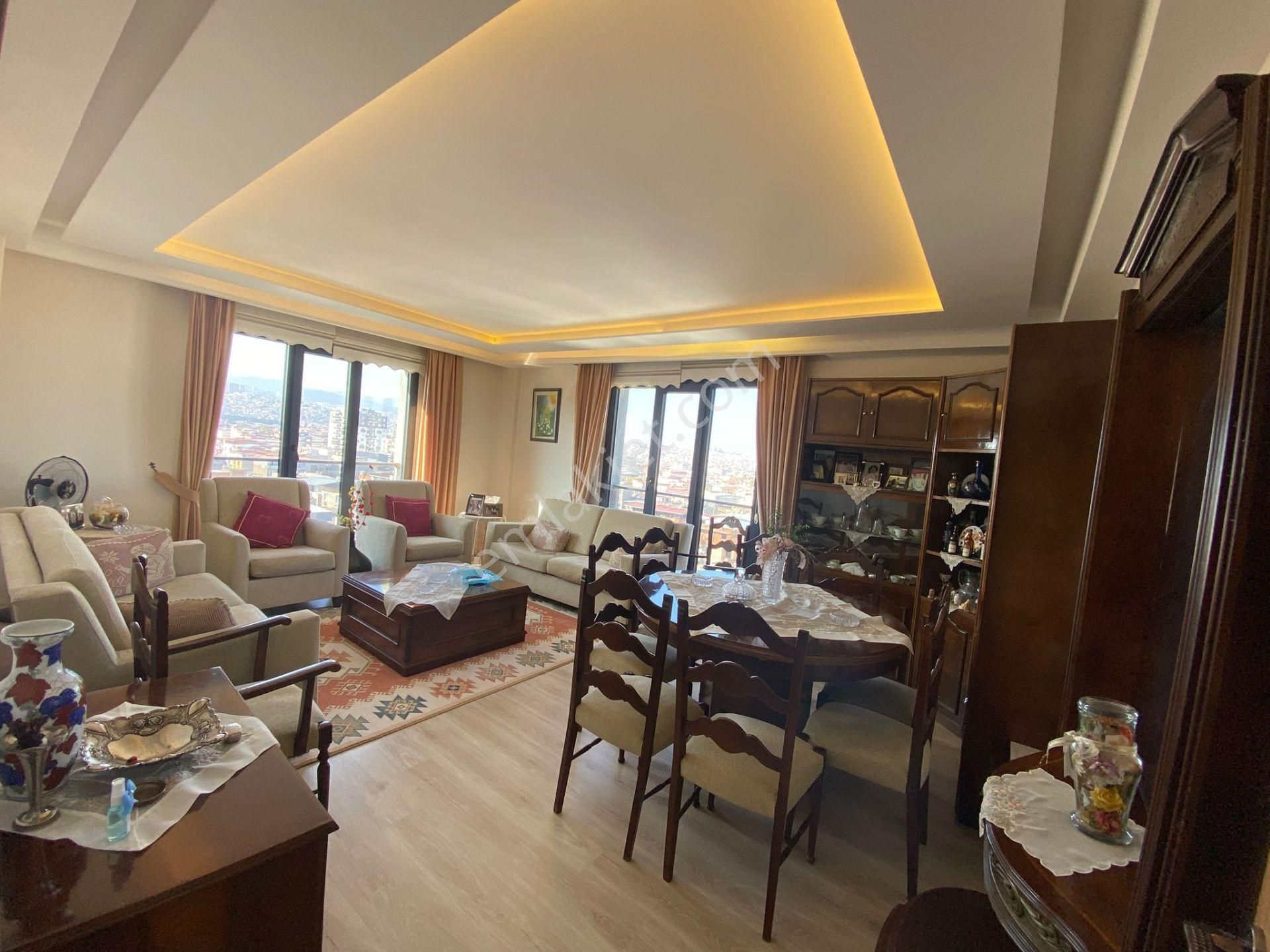 Acill Buca Şirinyer Hipodrom Yakını 3+1 140m2 Dgazlı Havuzlu Site İçi Lüx Satılık Daire - Görsel 3