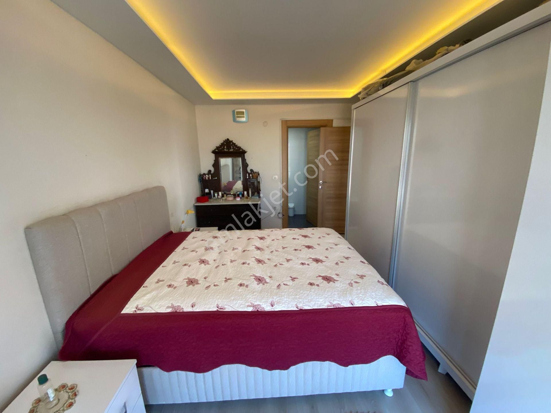 Acill Buca Şirinyer Hipodrom Yakını 3+1 140m2 Dgazlı Havuzlu Site İçi Lüx Satılık Daire - Görsel 9