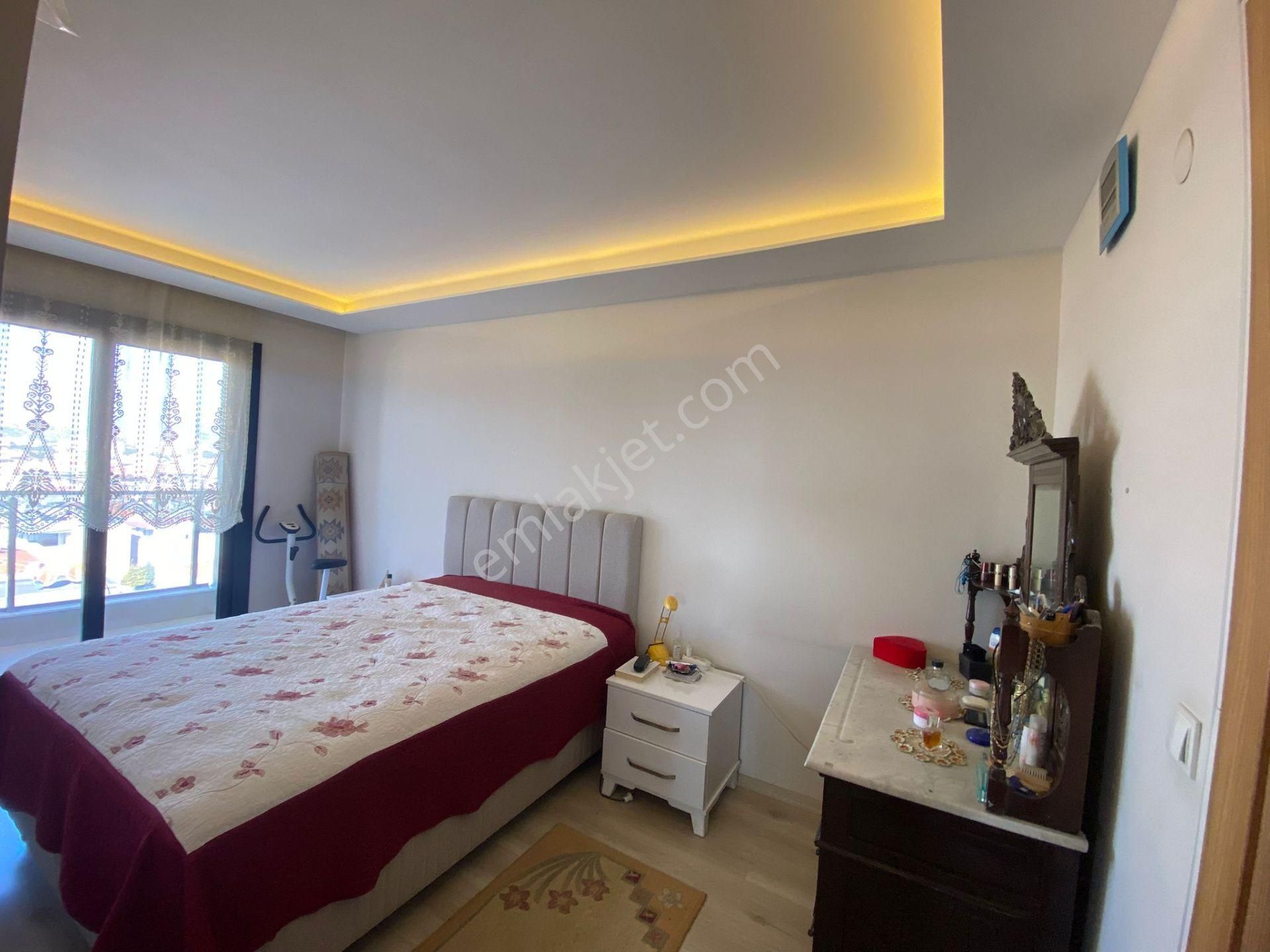 Acill Buca Şirinyer Hipodrom Yakını 3+1 140m2 Dgazlı Havuzlu Site İçi Lüx Satılık Daire - Görsel 6