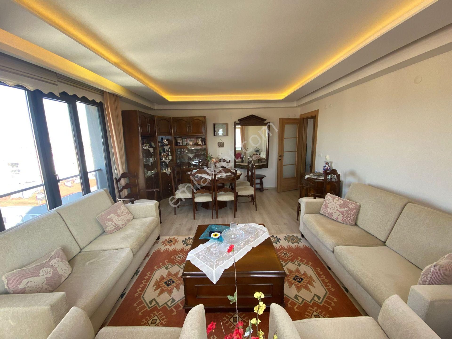 Acill Buca Şirinyer Hipodrom Yakını 3+1 140m2 Dgazlı Havuzlu Site İçi Lüx Satılık Daire - Görsel 4