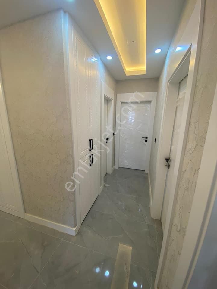 Metrobüse Yürüme Mesafesinde Bölgenin En Uygun 3+1 Fırsat Daire.. - Görsel 15