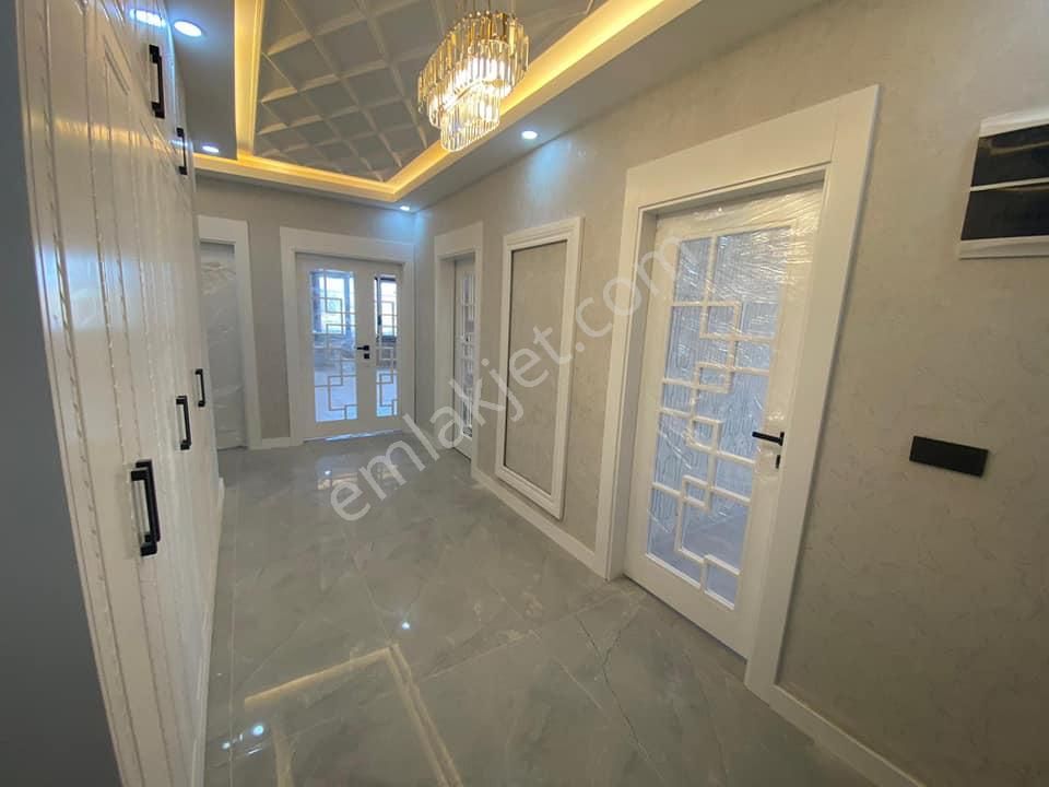 Metrobüse Yürüme Mesafesinde Bölgenin En Uygun 3+1 Fırsat Daire.. - Görsel 13