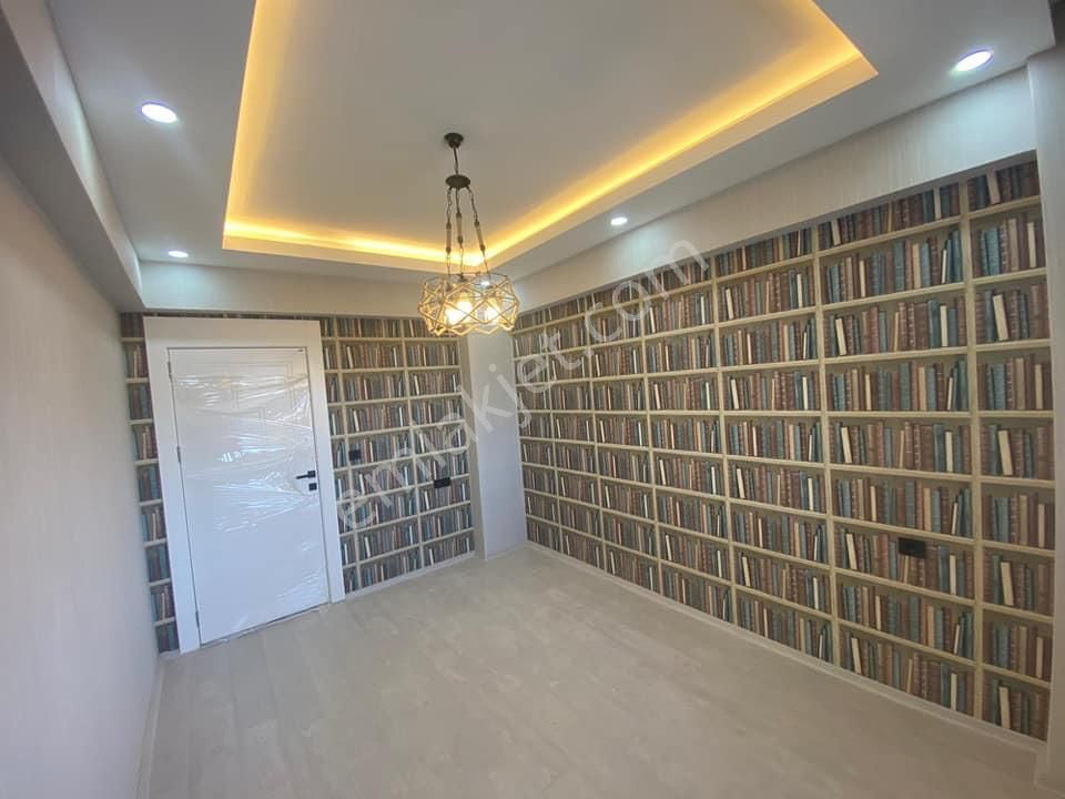 Metrobüse Yürüme Mesafesinde Bölgenin En Uygun 3+1 Fırsat Daire.. - Görsel 12