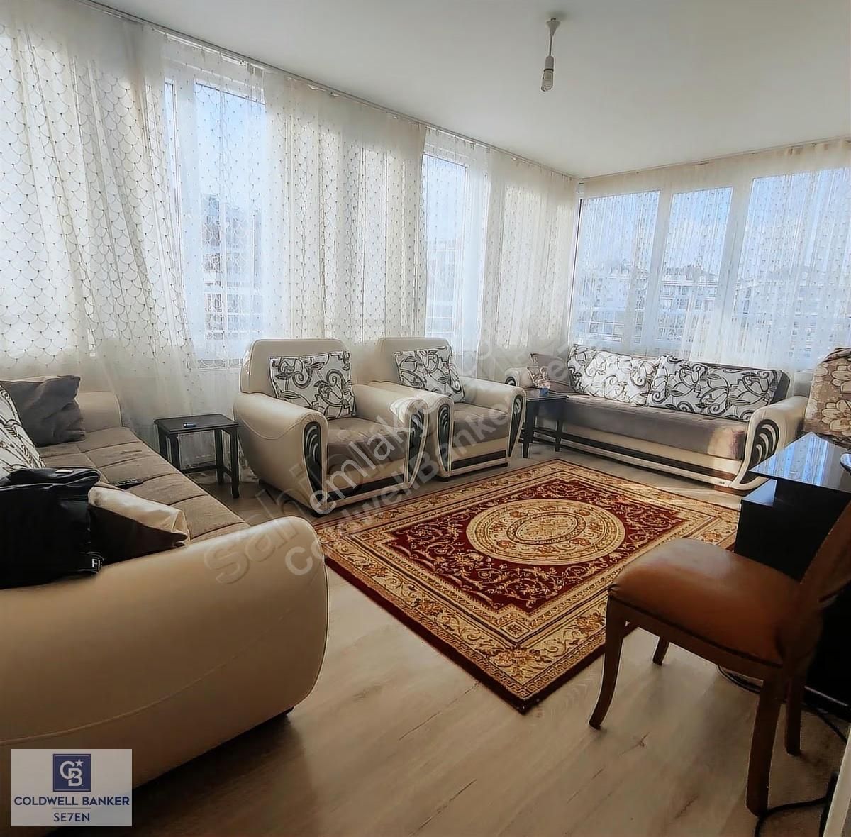 Cb Se7en'dan Beylikdüzü Kavaklı'da Acil Satılık Daire