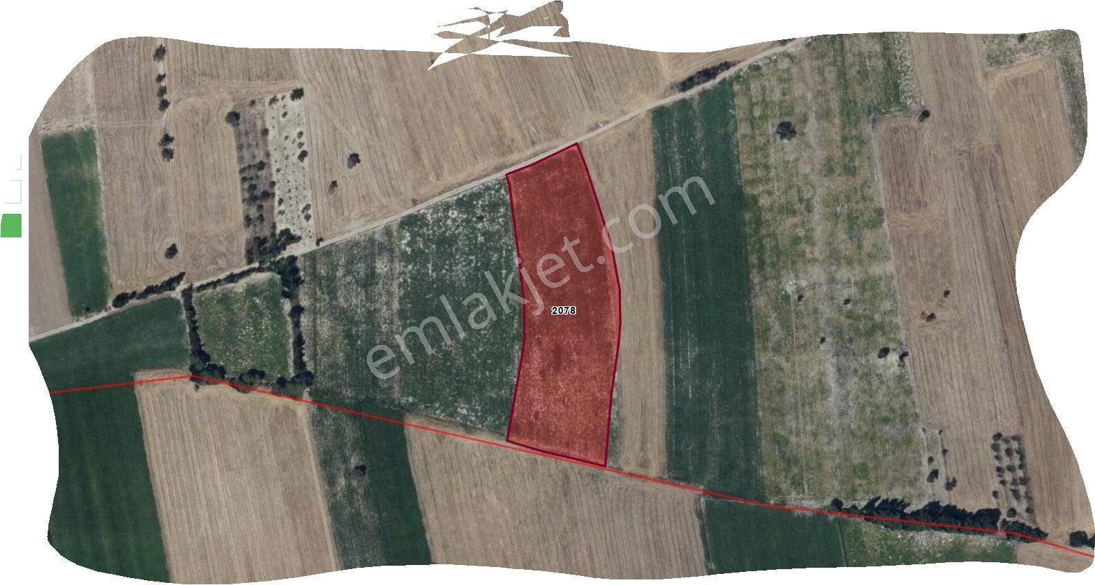 Özpınar,dan Çavuş Köyü Satılık 10 340 M2 Hisseli- Suyu- Yolu Olan Tarla-bahçe