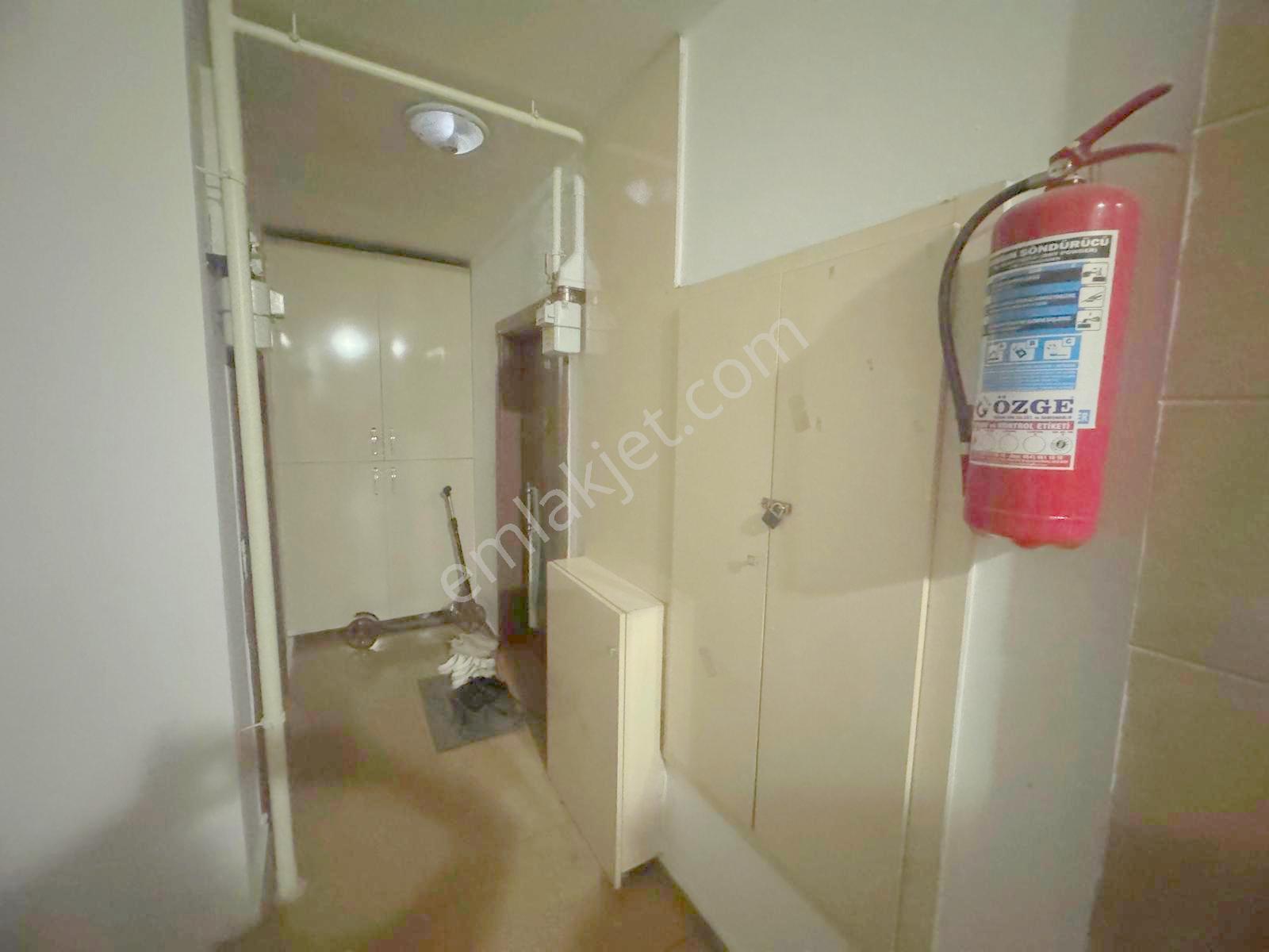 ▇gazicelal'de Arakat Ayrı Mutfaklı Asansörlü Geniş 3+1 Daire - Görsel 4