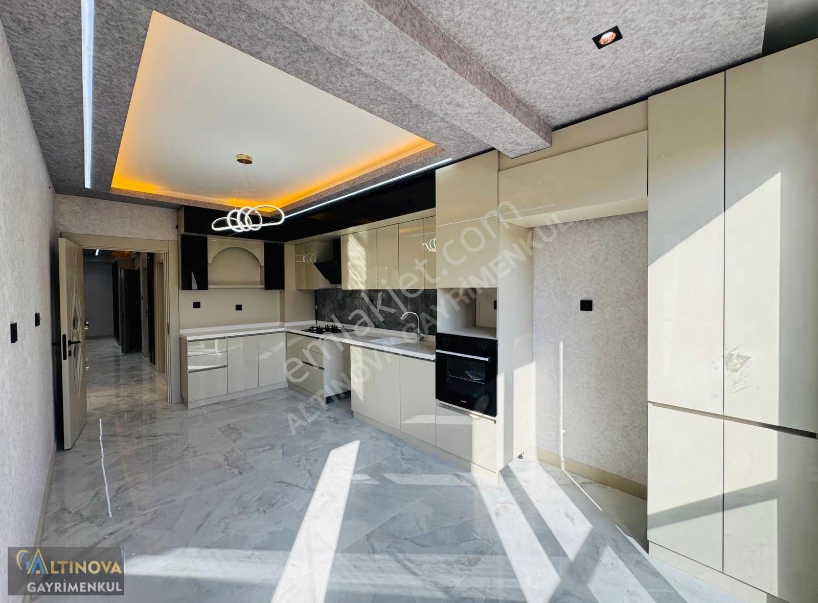 Keçiörende Ultra Lüx Yapılı Cadde Dibi Satılık 3+1 Daireler - Görsel 11