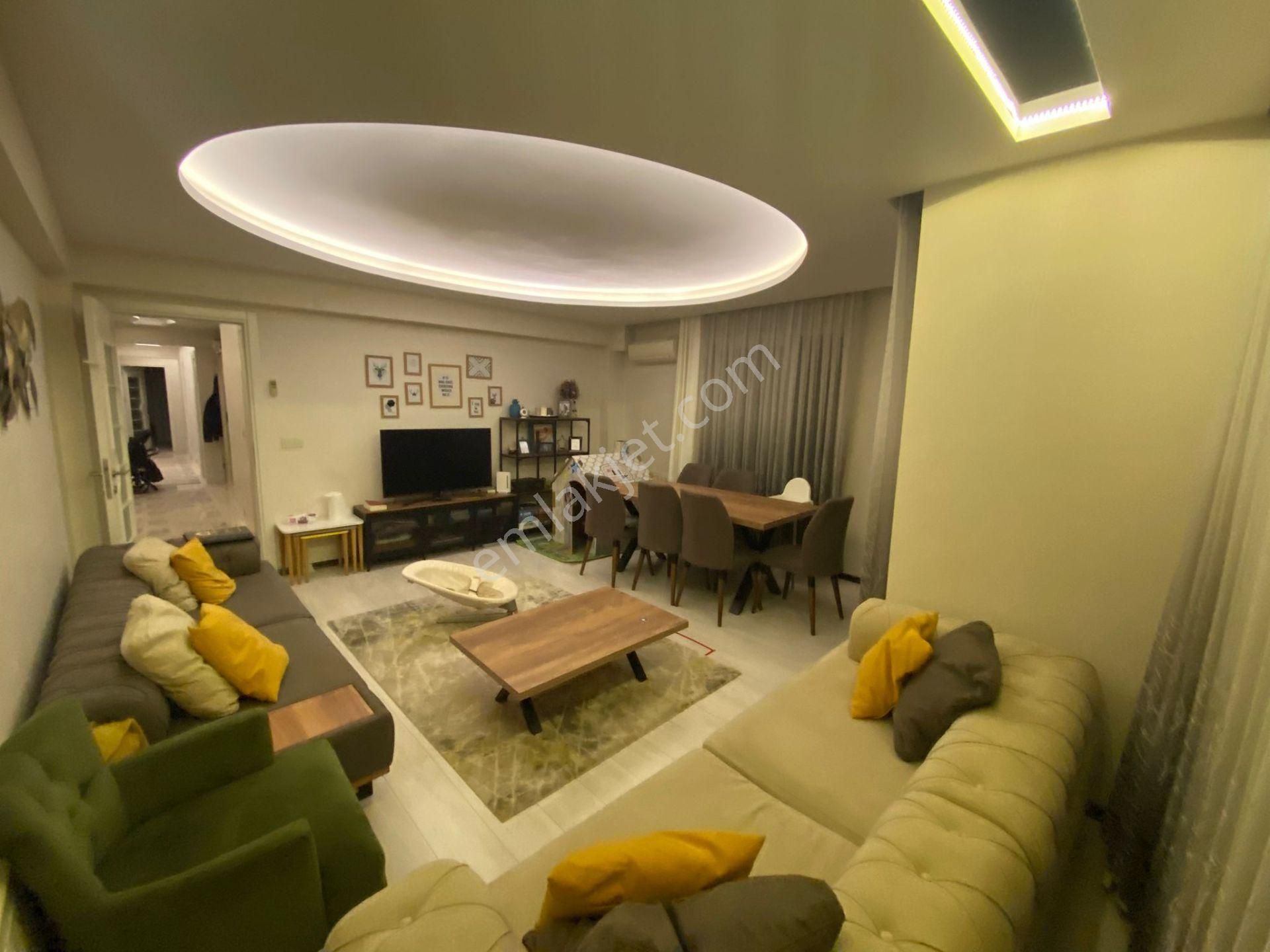 Acill Buca Şirinyer Merkezdehürriyet Mah.de 3+1 125m2 Dgazlı E.banyolu Satılık Daire