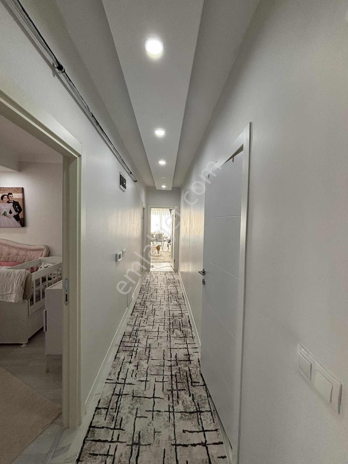 Başakşehir Altınşehir Mah. 2 + 1 Sitede 90 M2 4.kat - Görsel 10