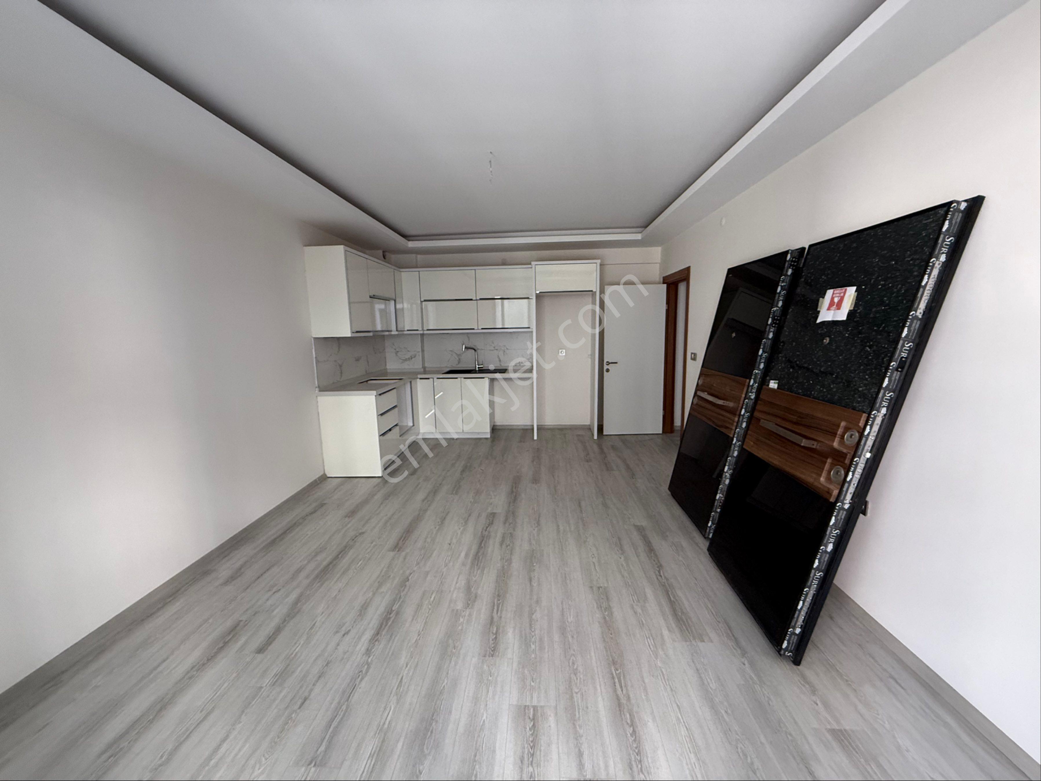 Davutlar Merkezde Havuz’lu Kapalı Otoparklı 2+1 Daire - Görsel 11