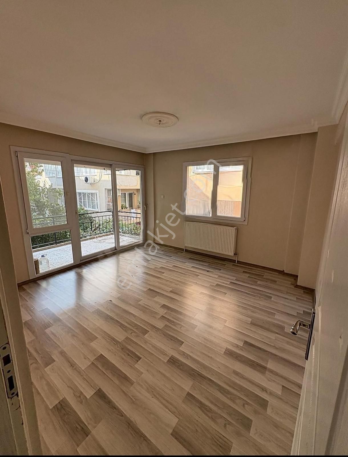 Acill Buca İşçievleri Civarı Yiğitler Mah.de 3+1 140m2 Dgazlı Arakat Satılık Daire - Görsel 3