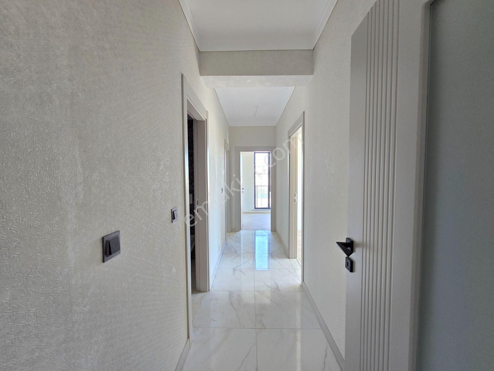 Şafak Caddesine Yakın İşyapar Gayrimenkulden Lüx Geniş 4+1 Daire - Görsel 35