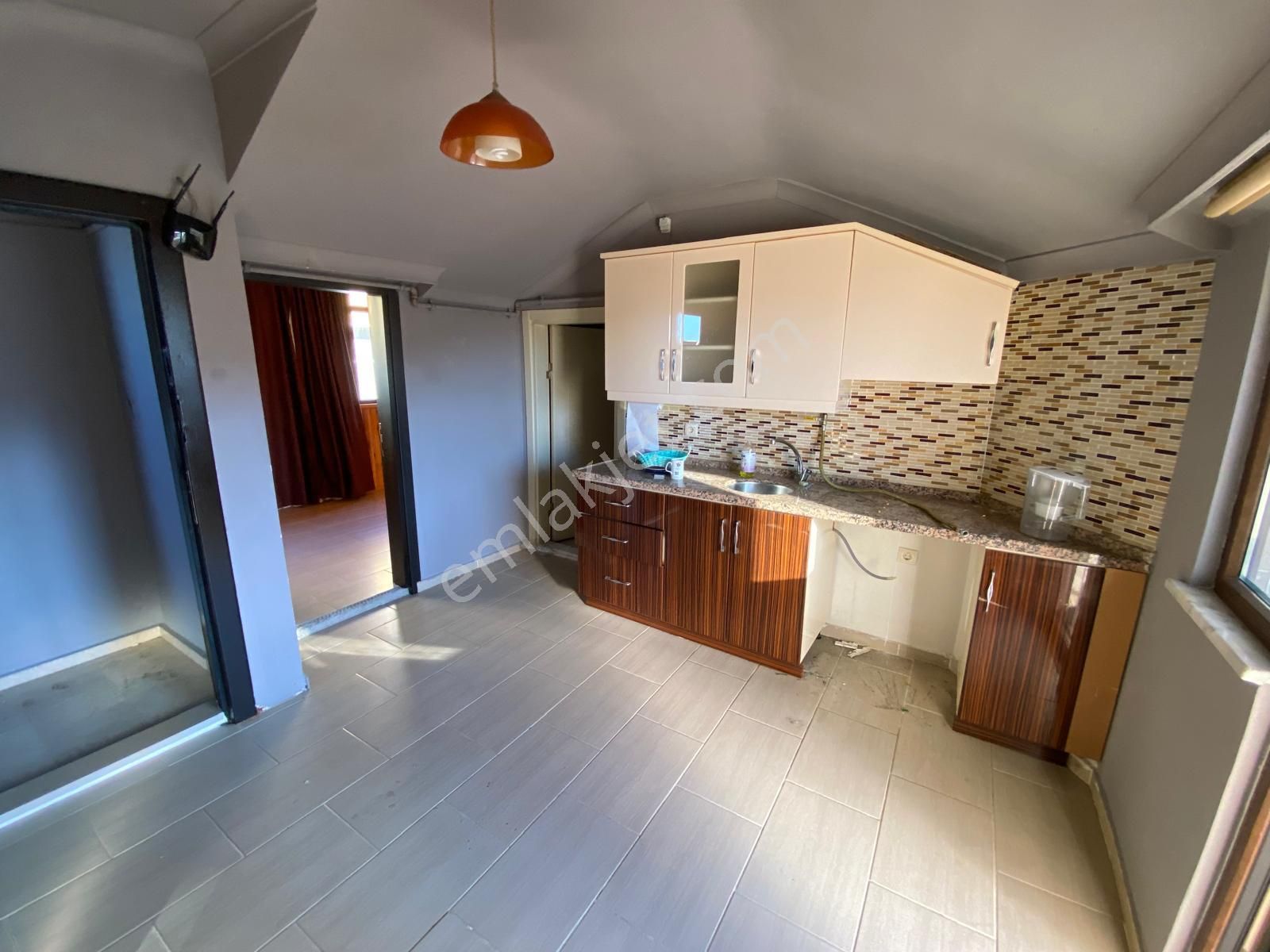 Trabzon'da Satılık Bina - Görsel 21