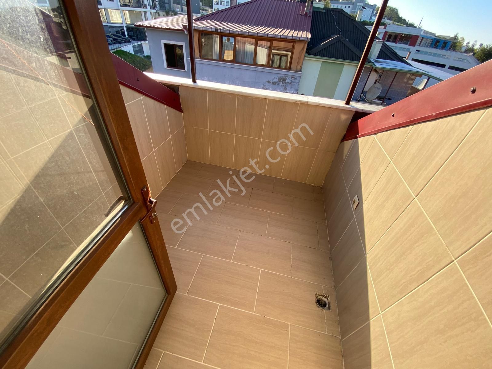 Trabzon'da Satılık Bina - Görsel 25