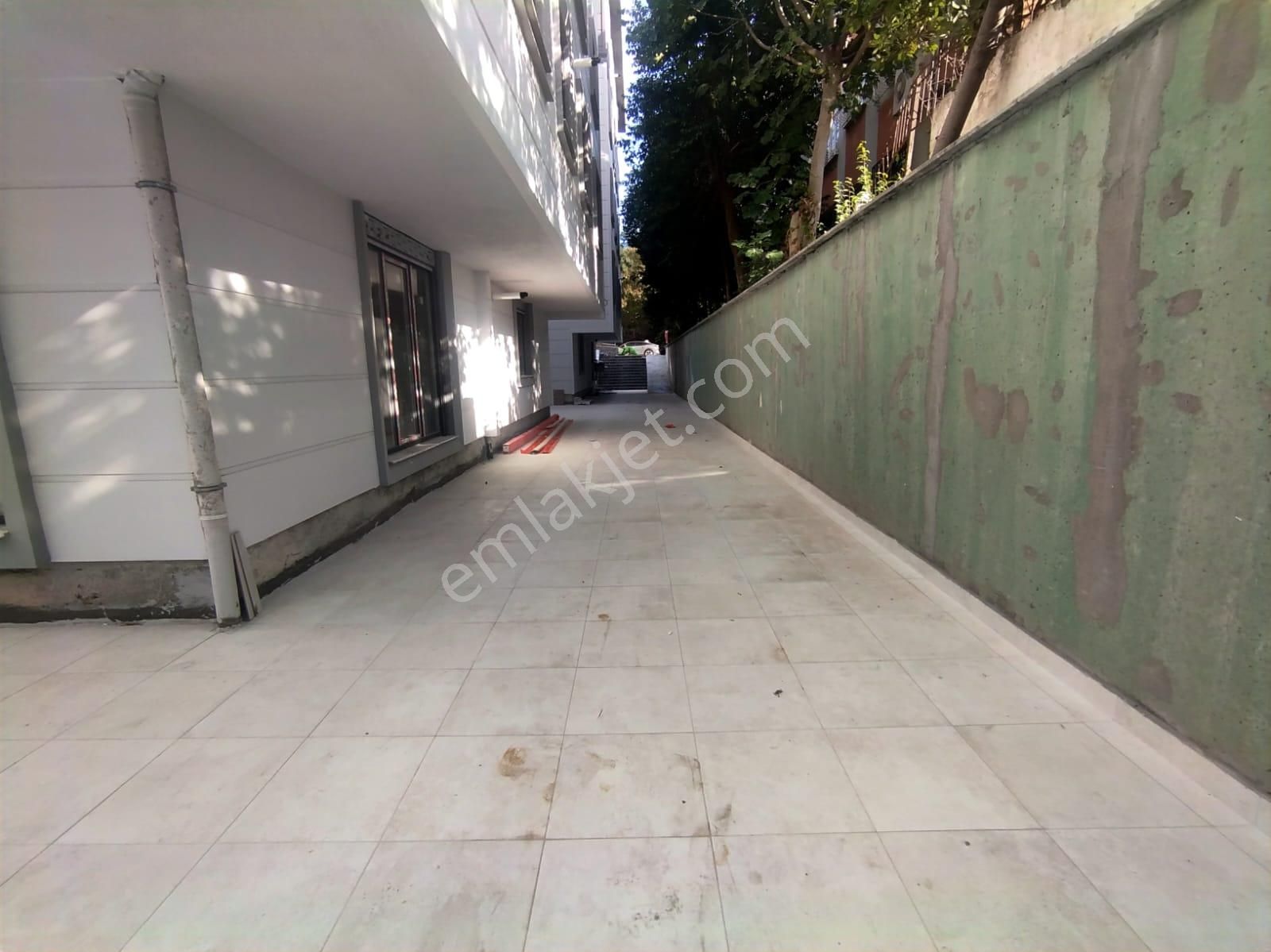 Bahçelievler'in Kalbinde,sıfır Binada Kapalı Otoparklı 3+1 Daire - Görsel 10