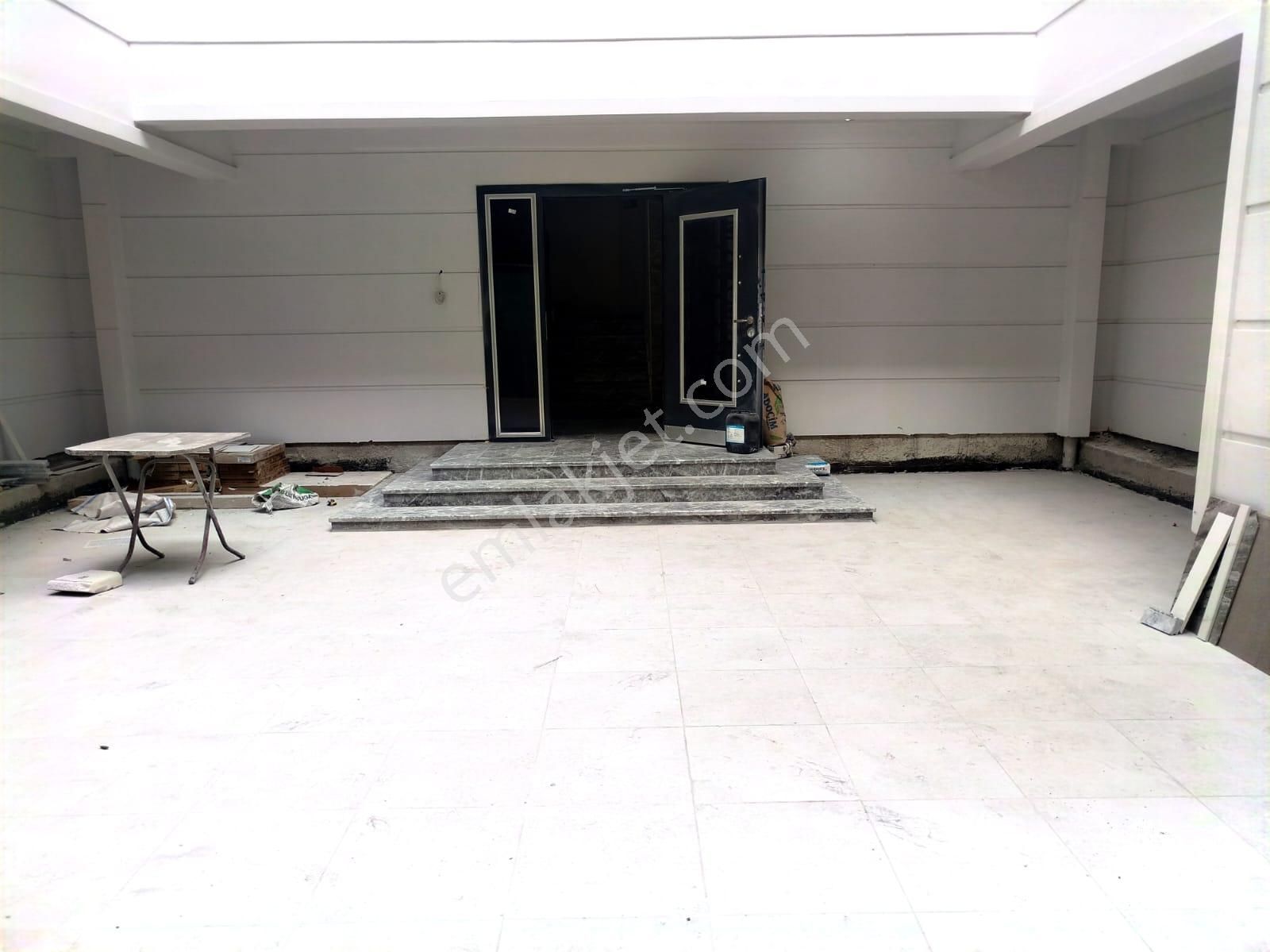 Bahçelievler'in Kalbinde,sıfır Binada Kapalı Otoparklı 3+1 Daire - Görsel 12