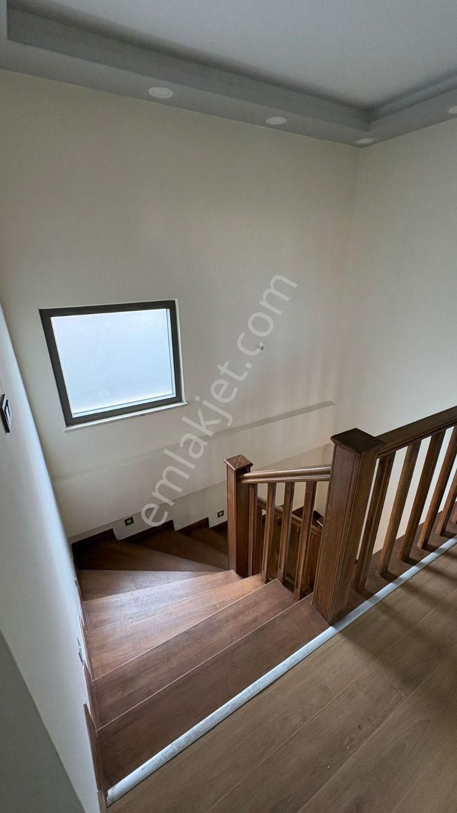 Çanakkale Küçükkuyu Akıllı Ev Sistemine Sahip Lüks Villa - Görsel 8