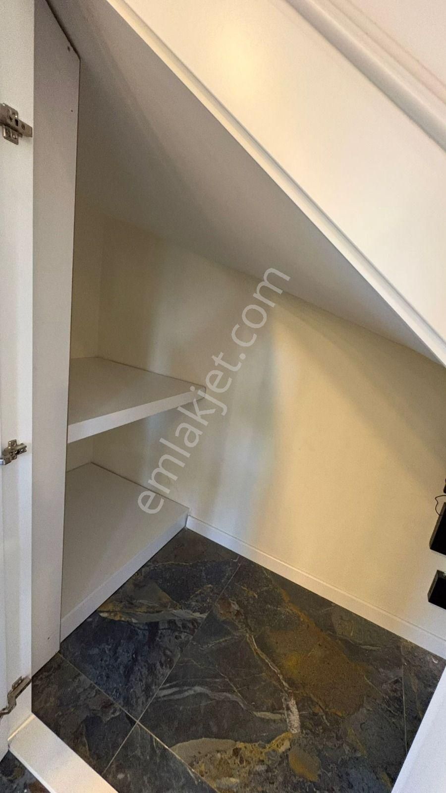 Çanakkale Küçükkuyu Akıllı Ev Sistemine Sahip Lüks Villa - Görsel 19