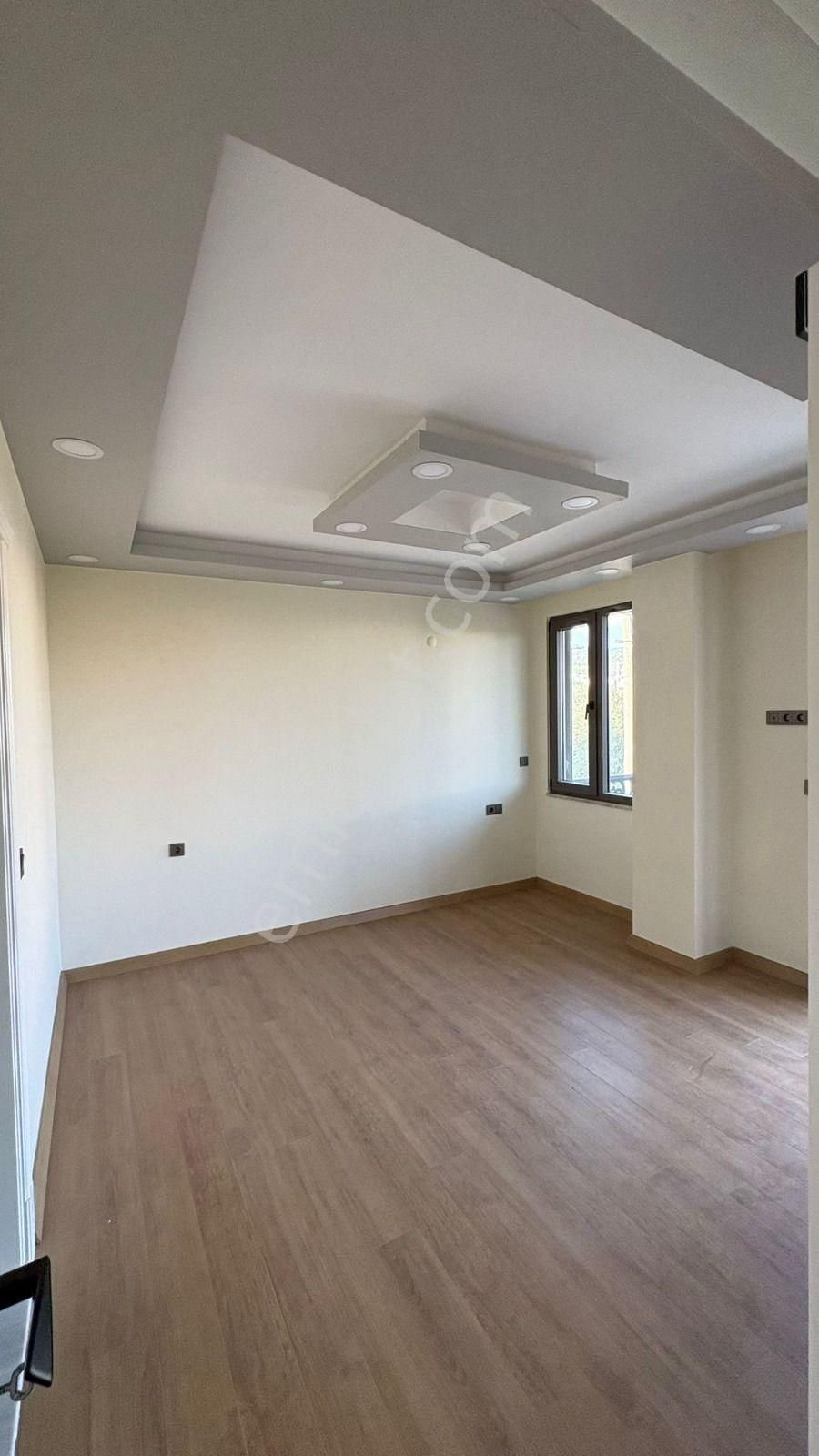 Çanakkale Küçükkuyu Akıllı Ev Sistemine Sahip Lüks Villa - Görsel 15