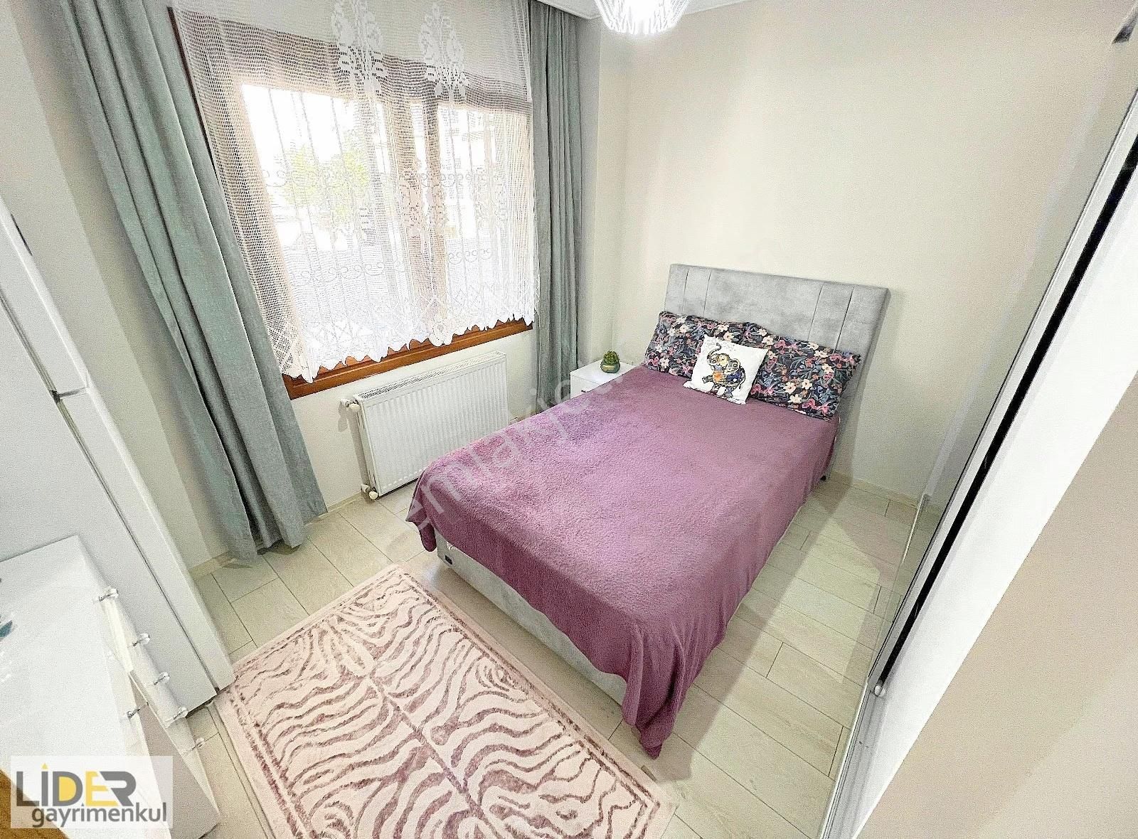 Lider'den Minibüse Yakın 13 Yıllık Ön Cephe 110m2 Geniş 3+1 - Görsel 19